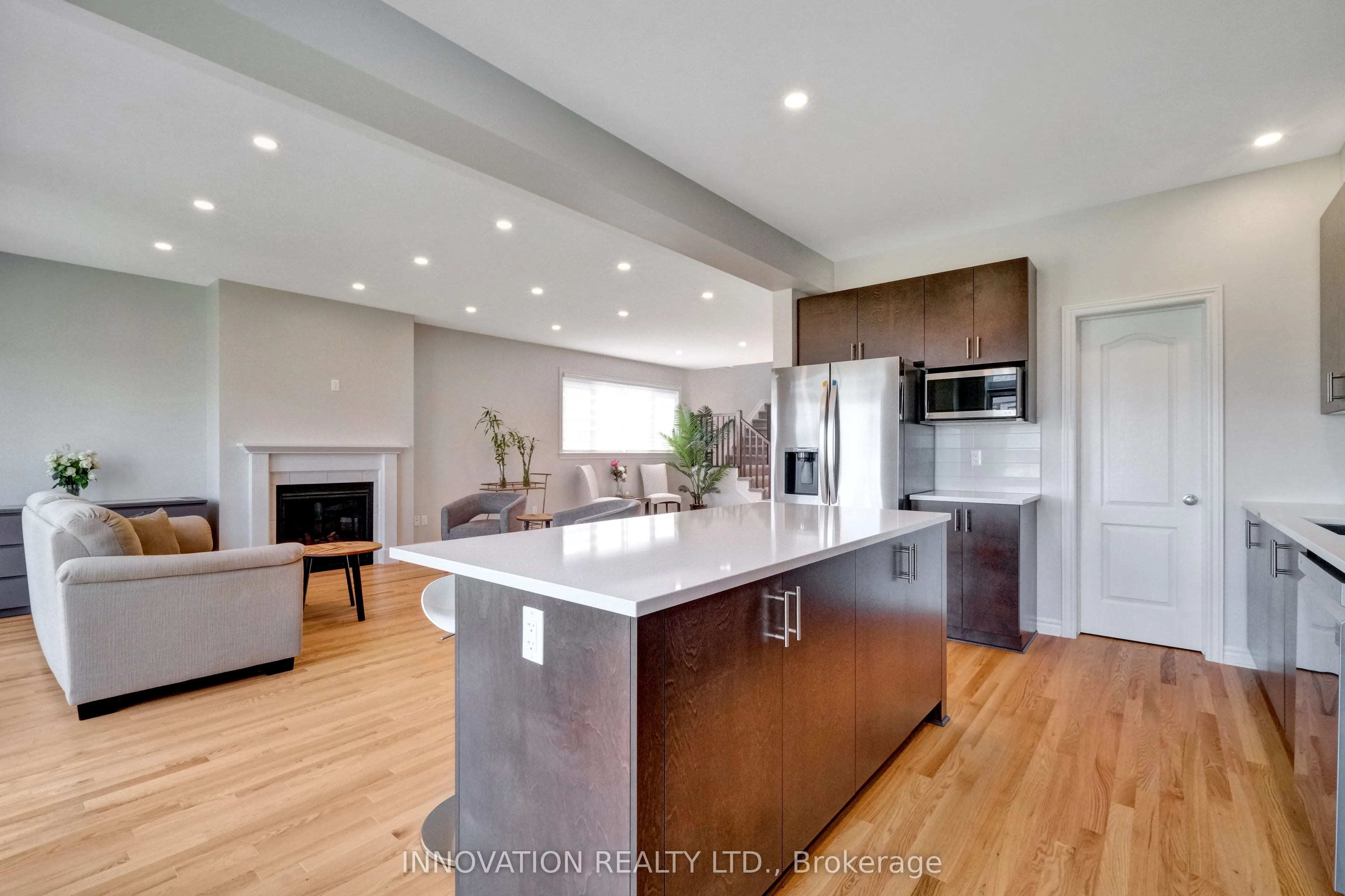 868 Snowdrop Crescent