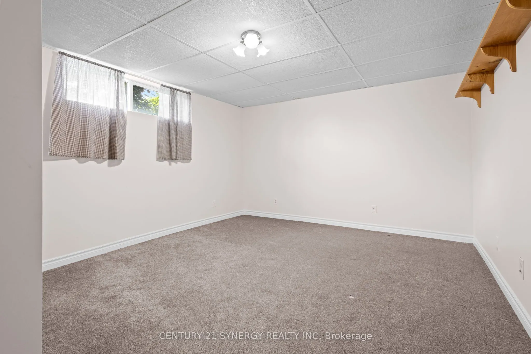 20 Parkside Crescent