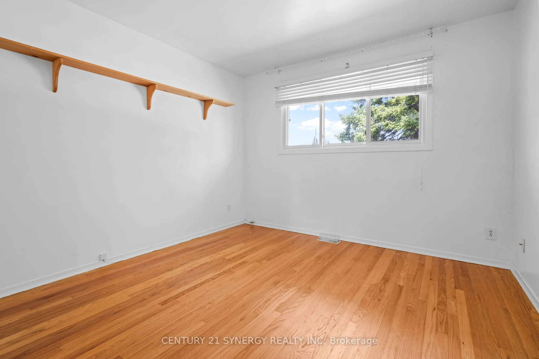 20 Parkside Crescent