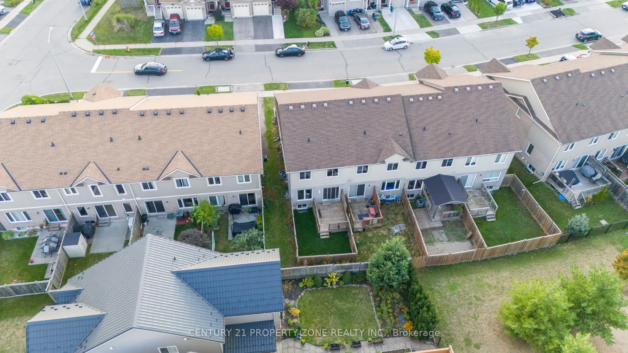525 Banffshire Crescent