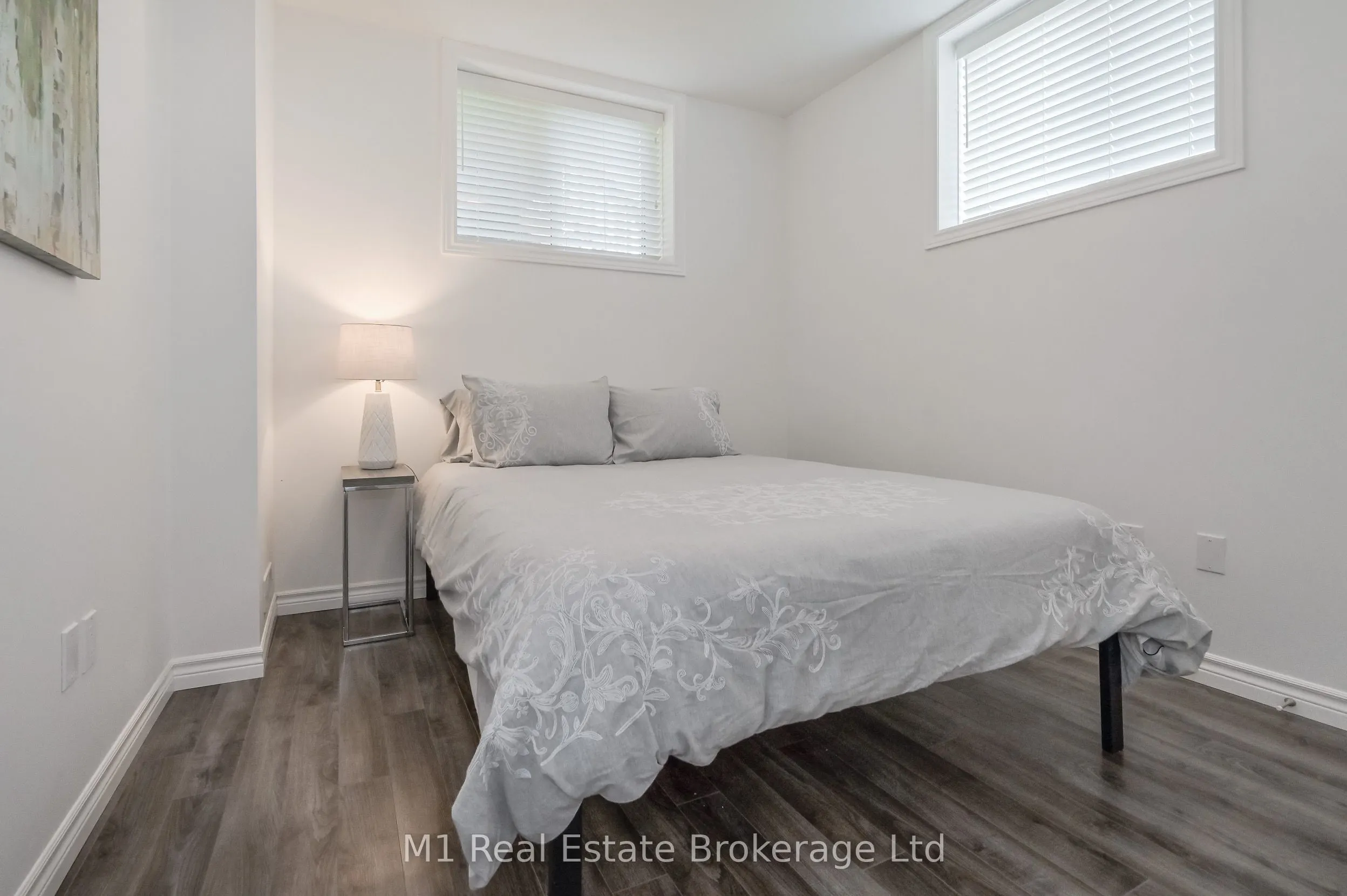 898D Gzowski Street, #Lower Unit