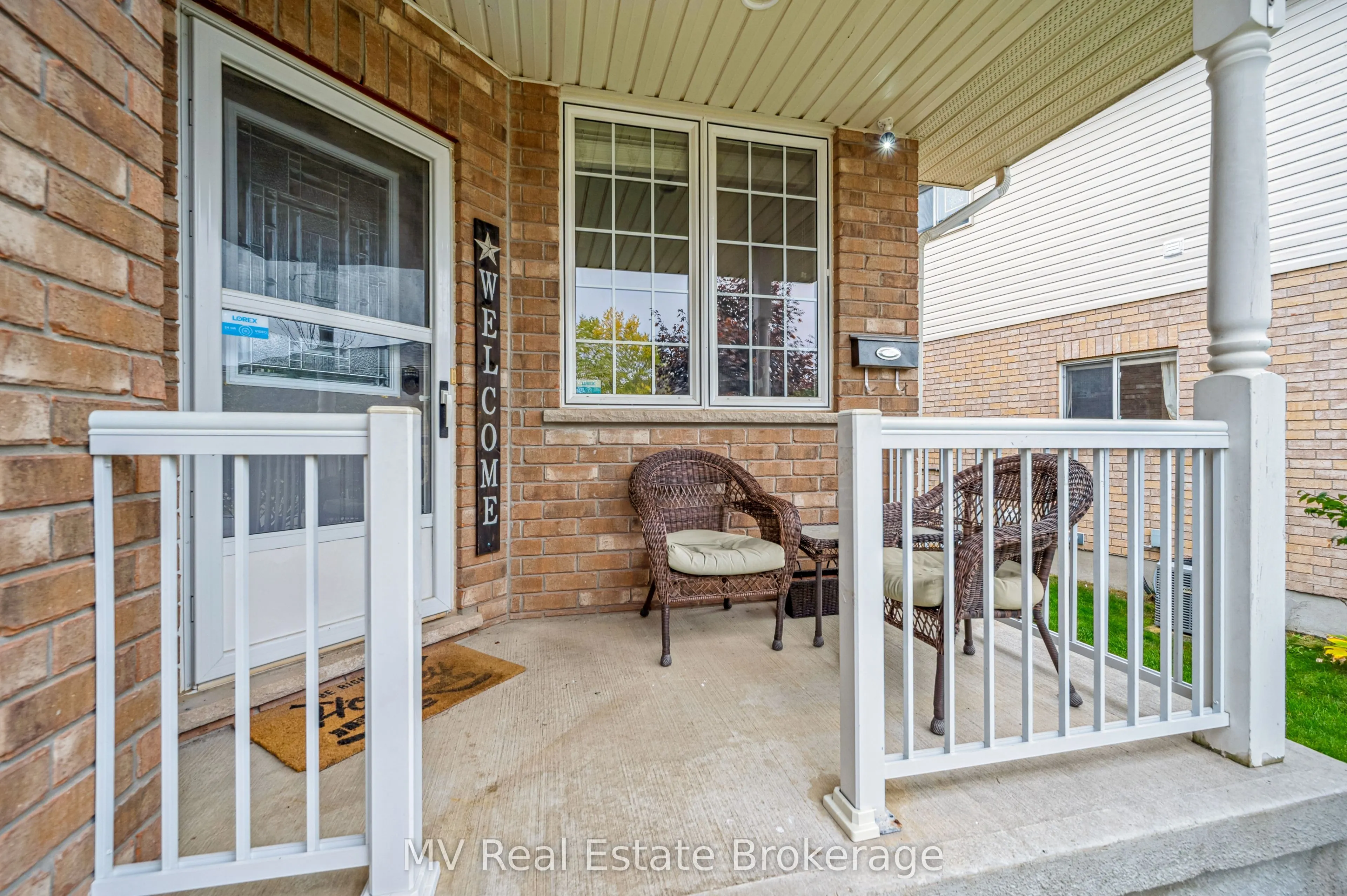 539 Black Street