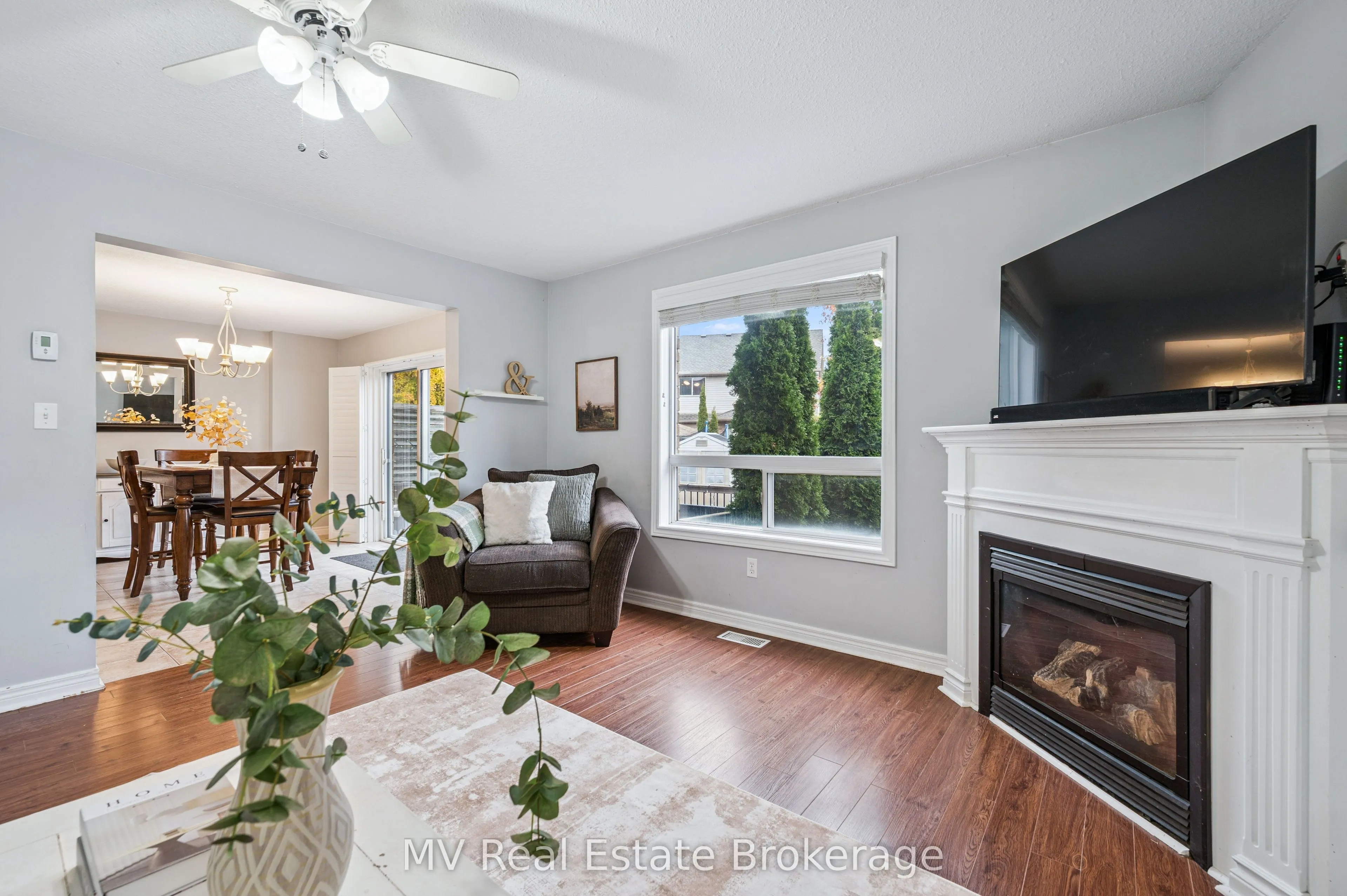 539 Black Street