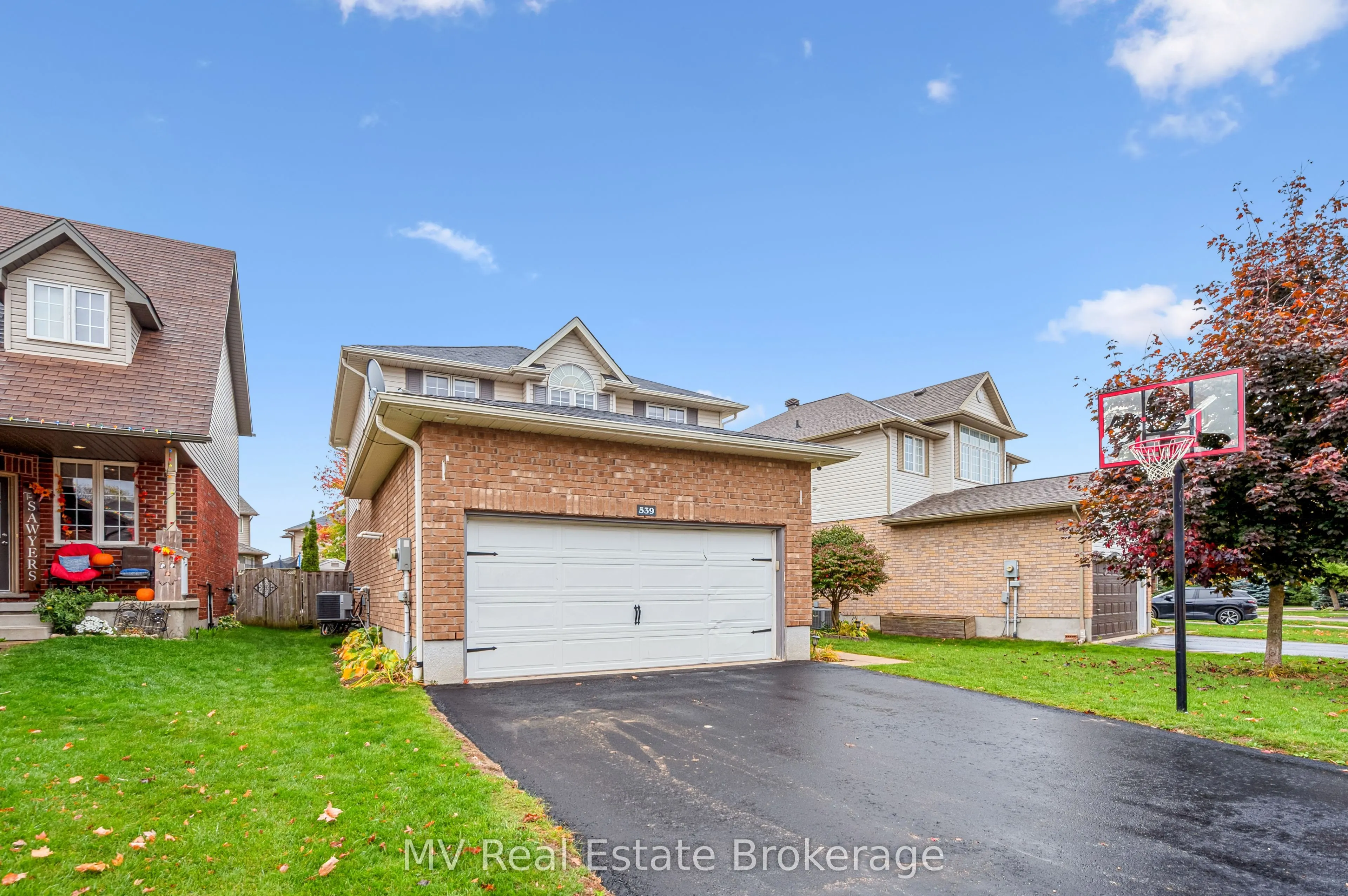 539 Black Street