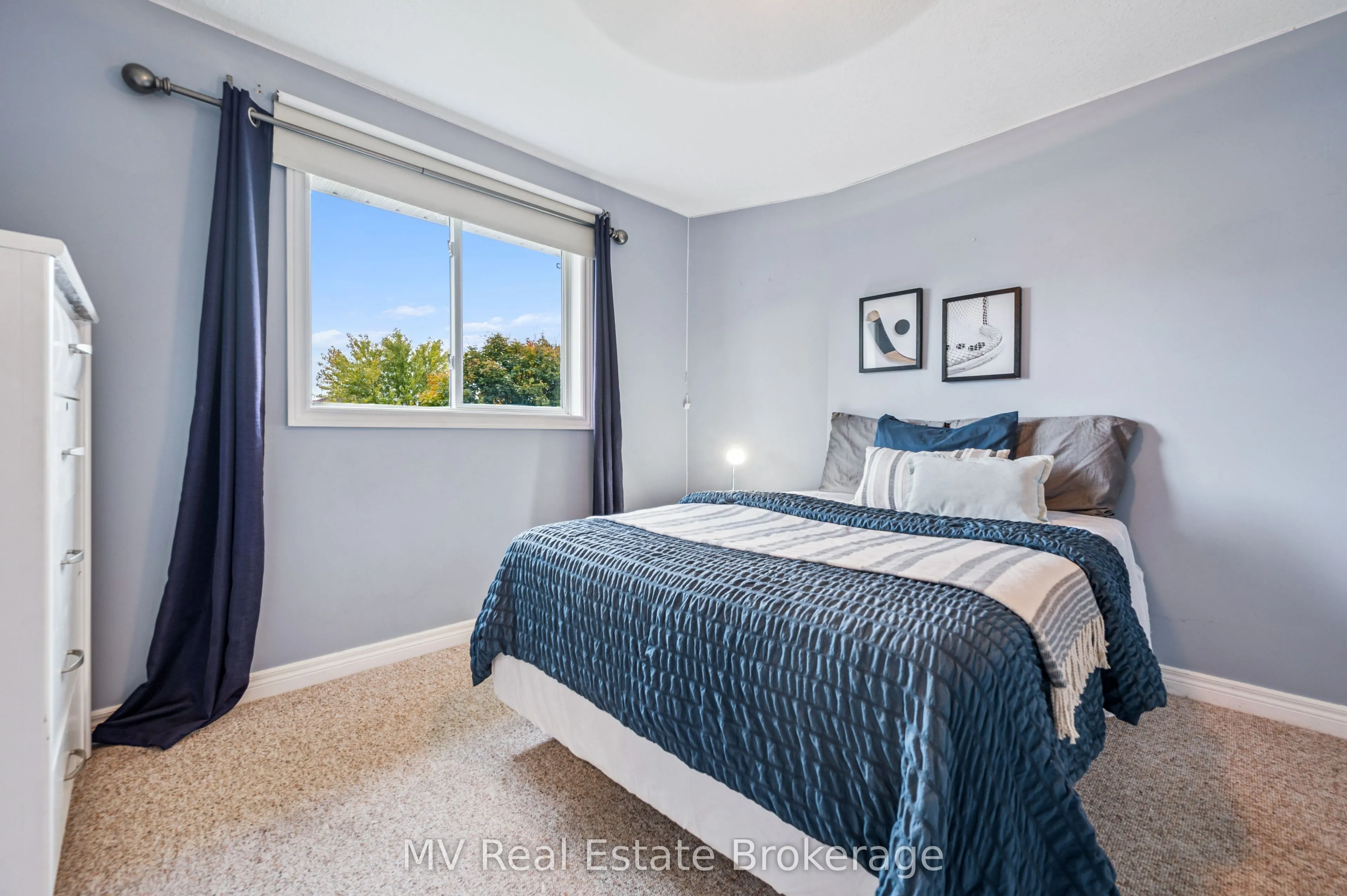 539 Black Street