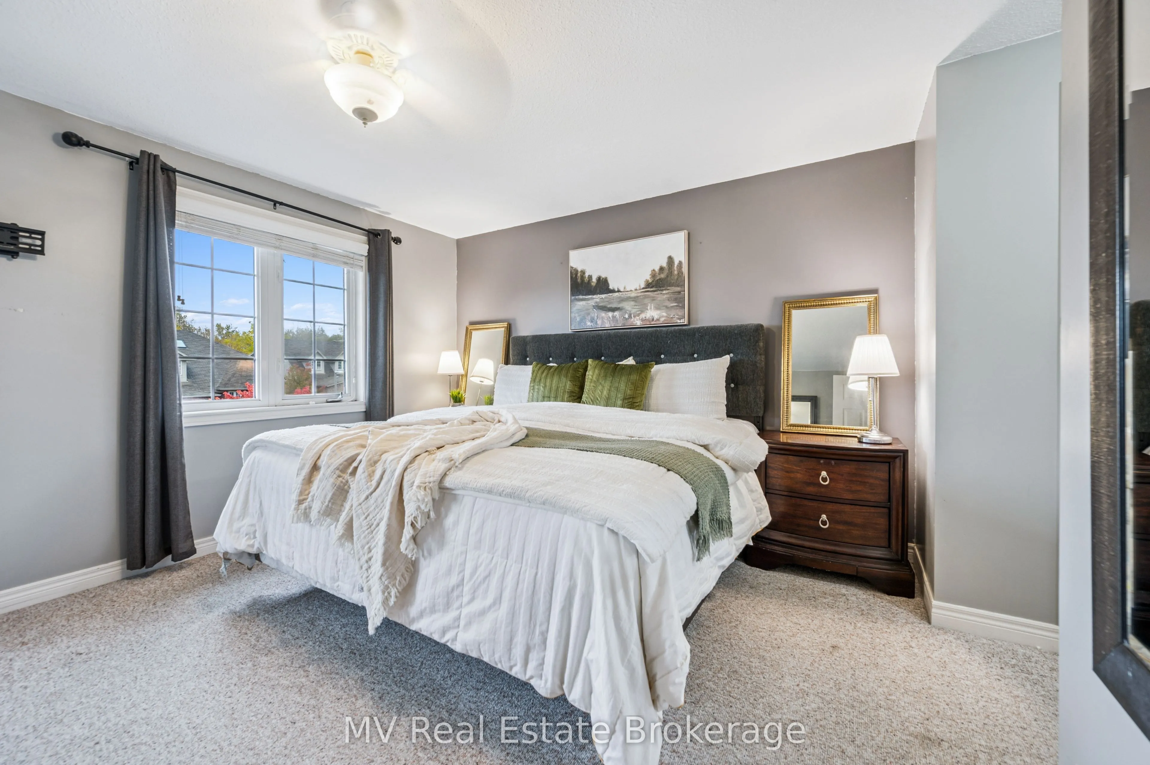 539 Black Street