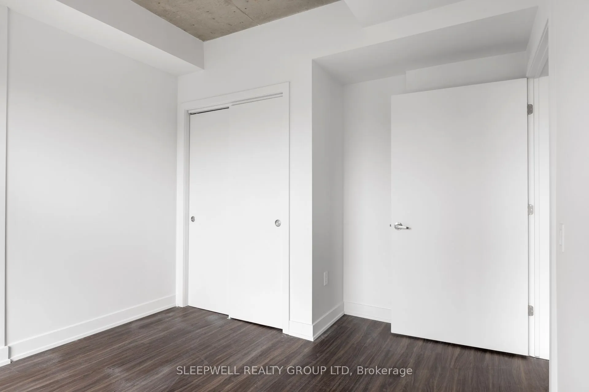 820 Archibald Street, #409
