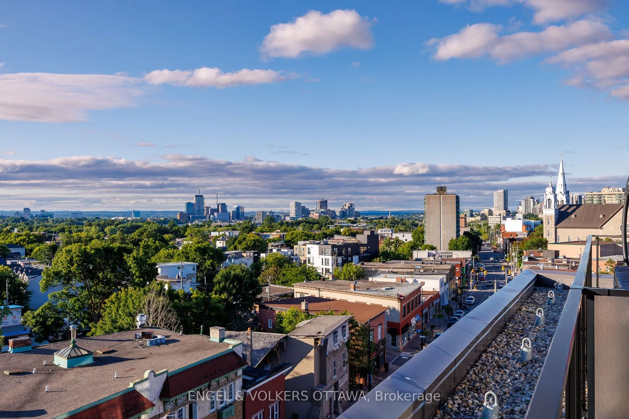 10 Rosemount Avenue, #608