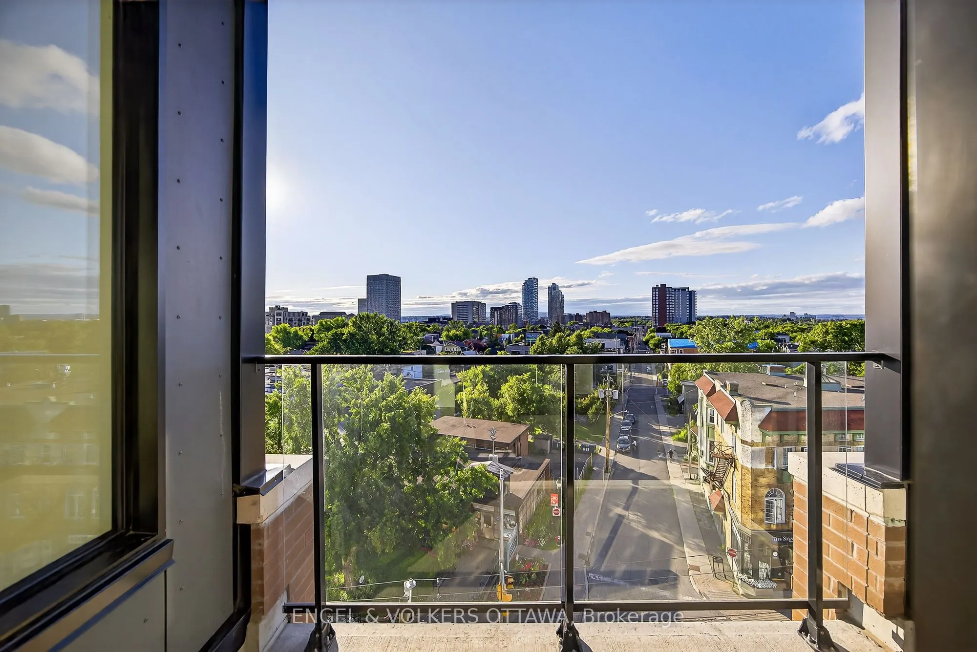 10 Rosemount Avenue, #608