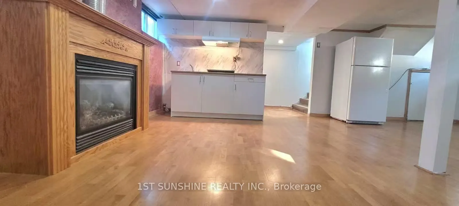 8 Frances Avenue, #8