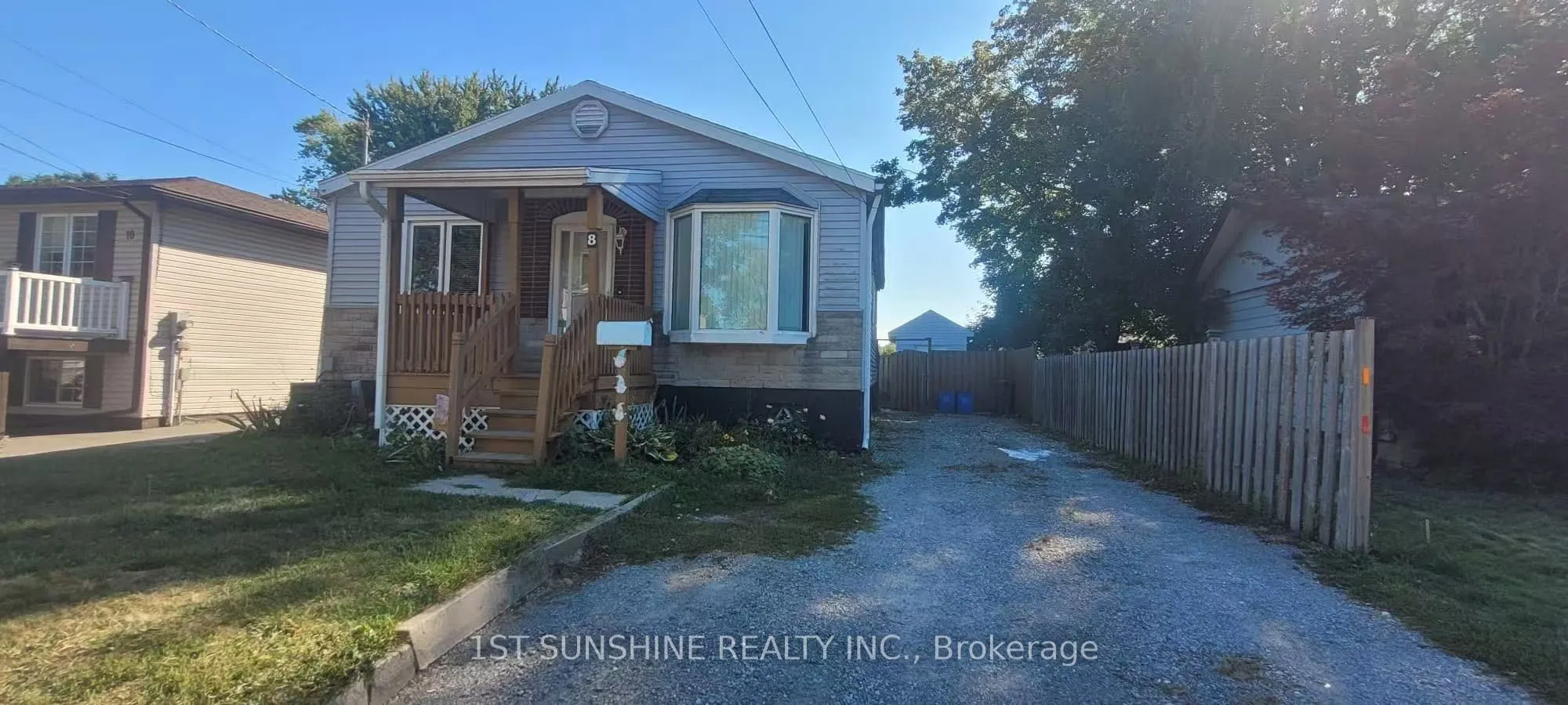 8 Frances Avenue, #8