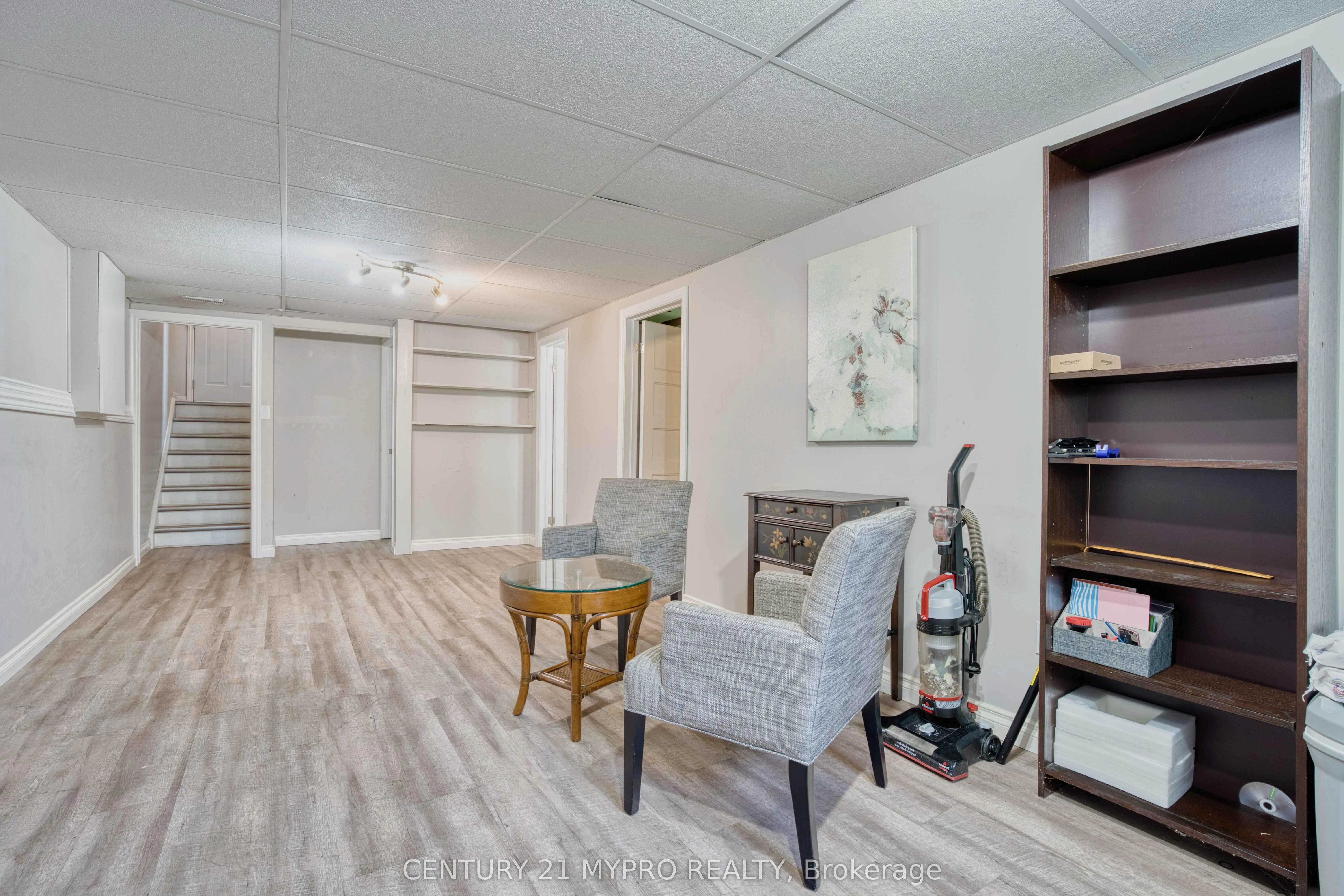 210 Olympic Crescent
