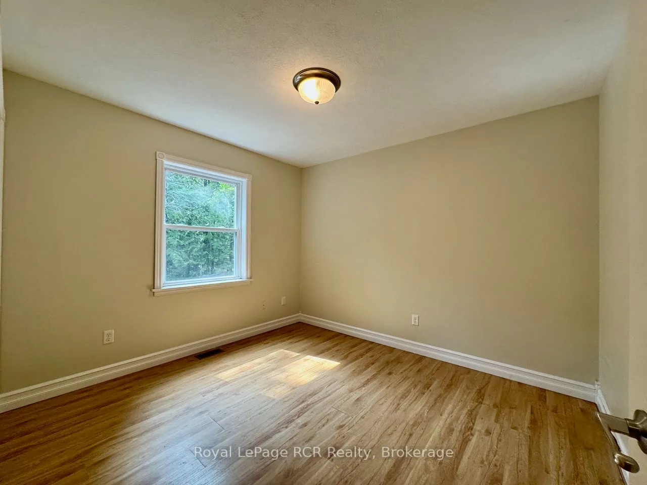 323 East Road