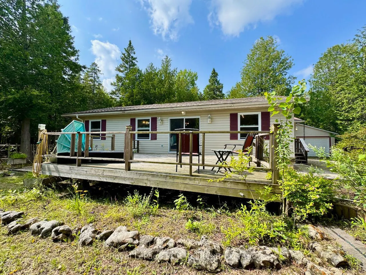 323 East Road