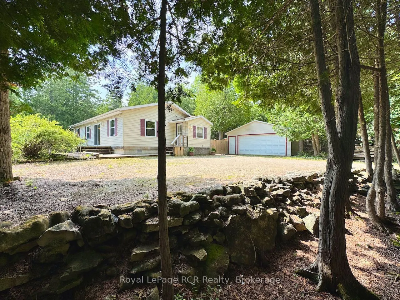 323 East Road