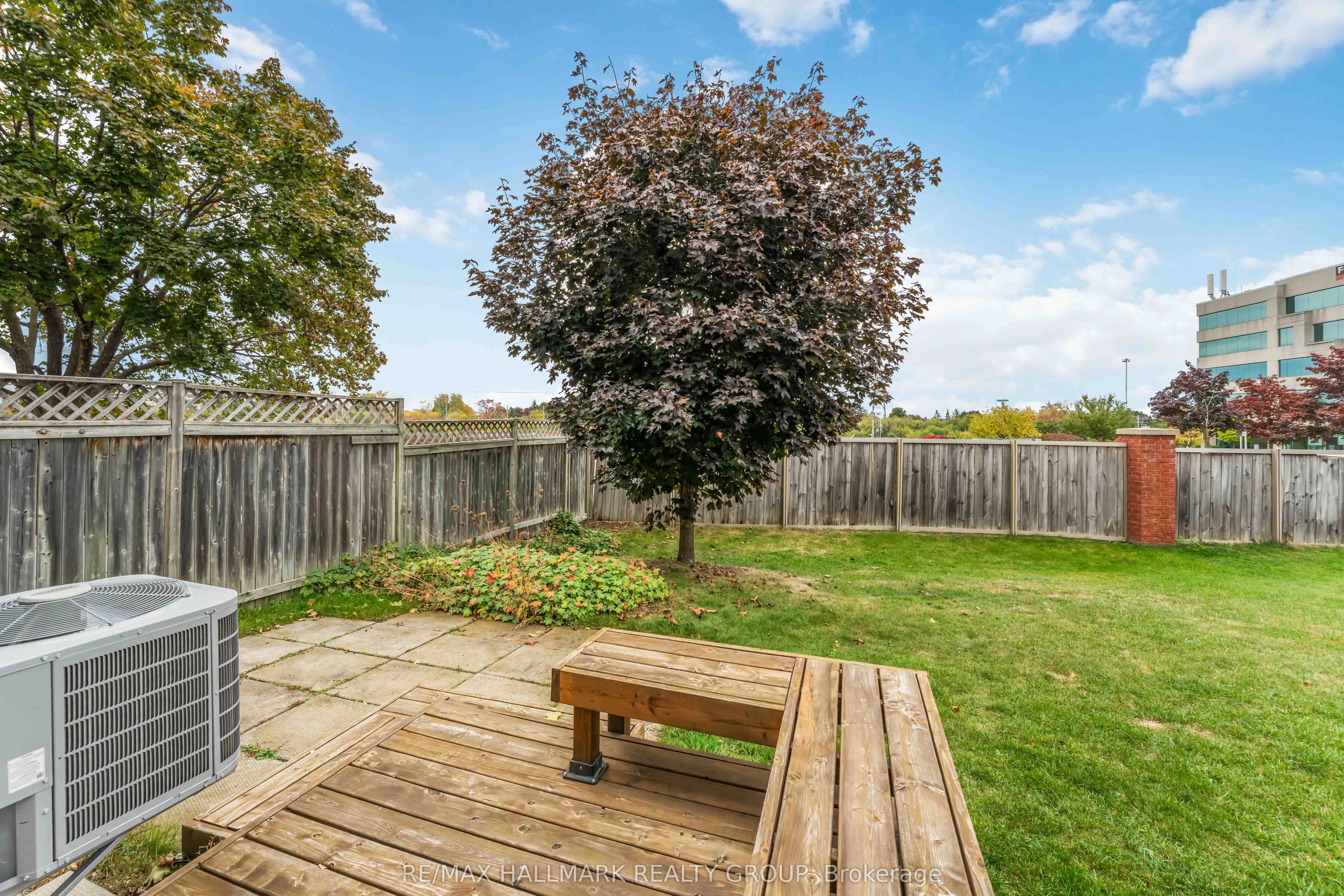 4656 Ogilvie Walk Crescent