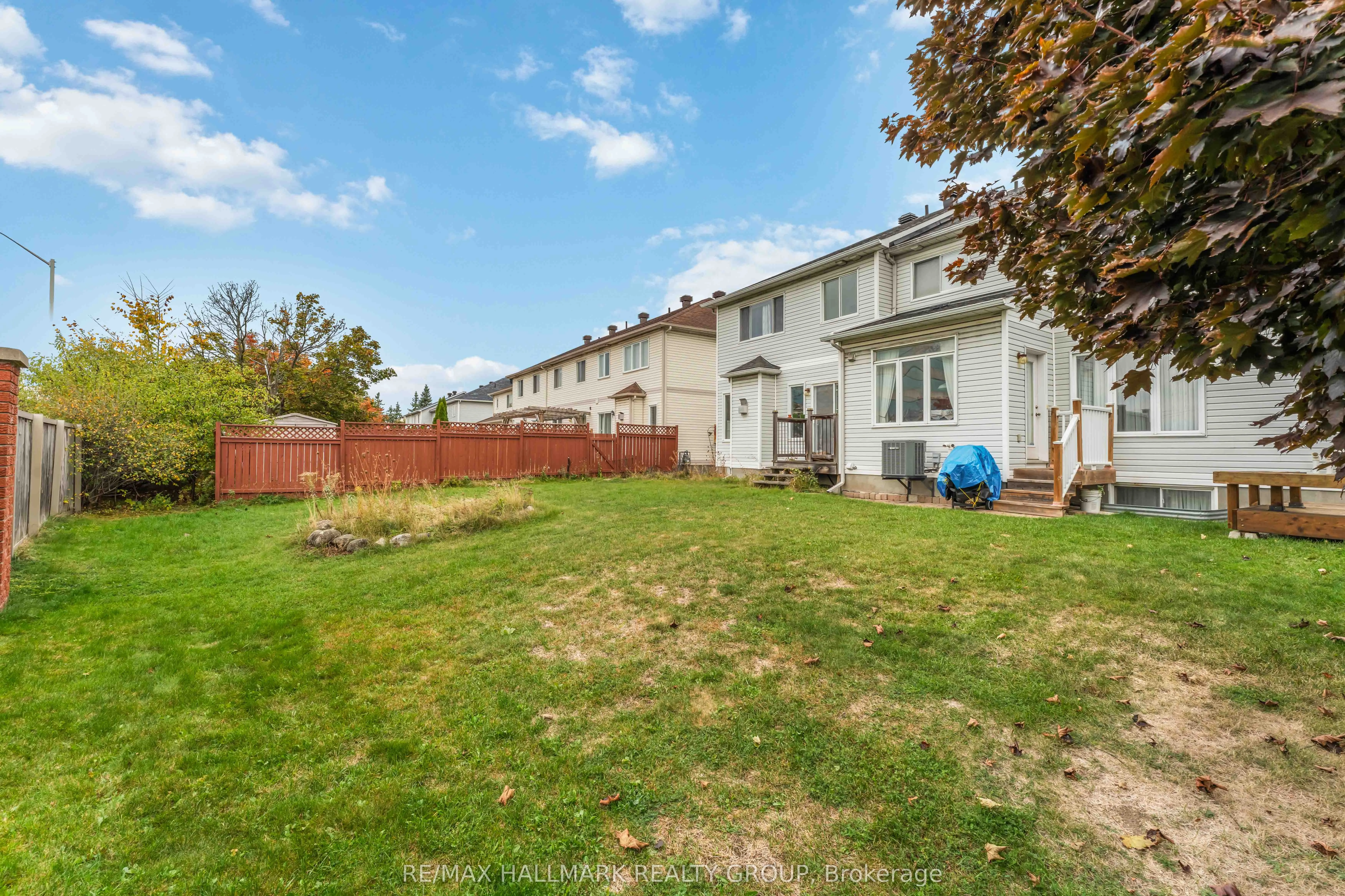 4656 Ogilvie Walk Crescent