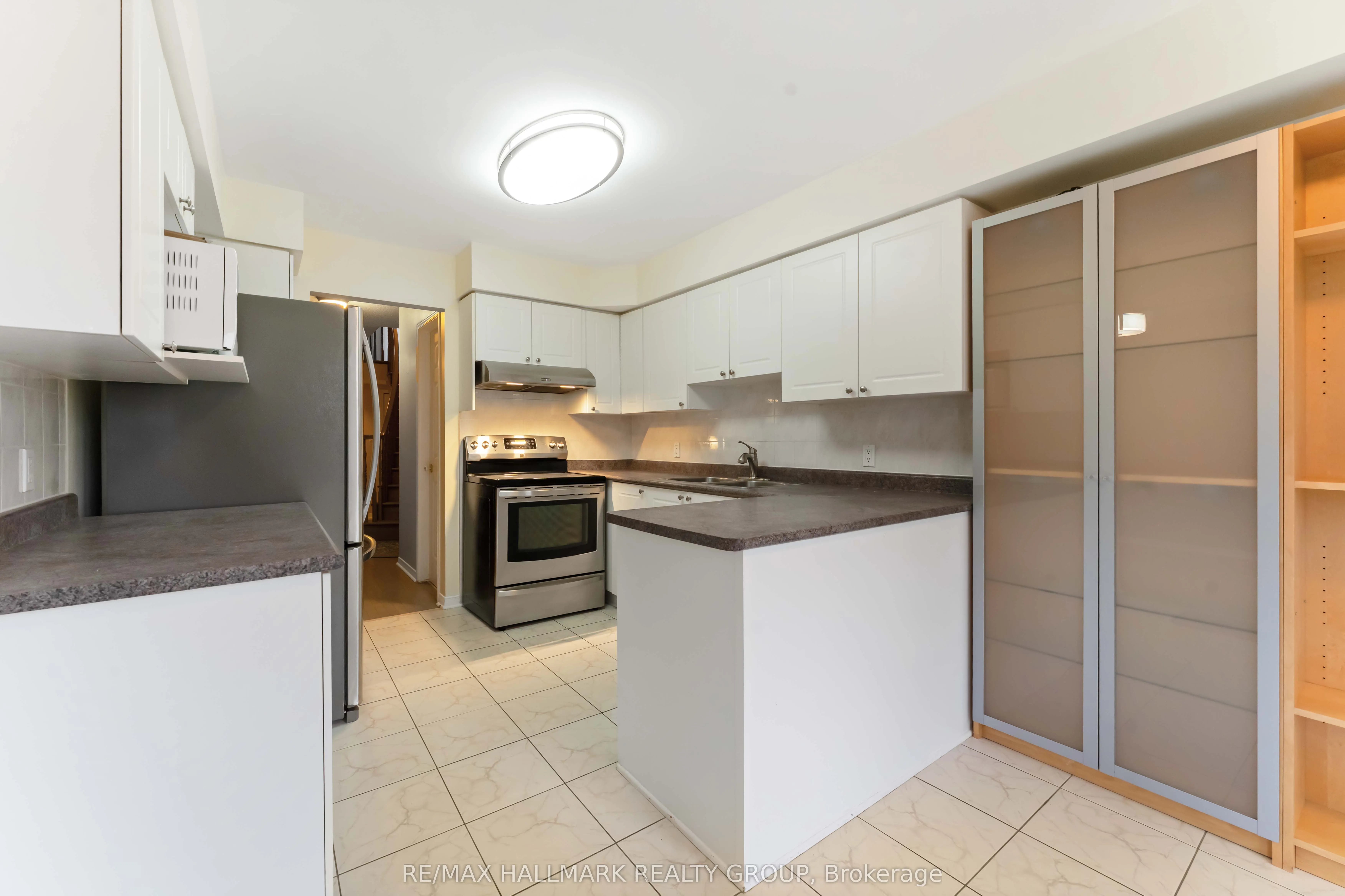 4656 Ogilvie Walk Crescent