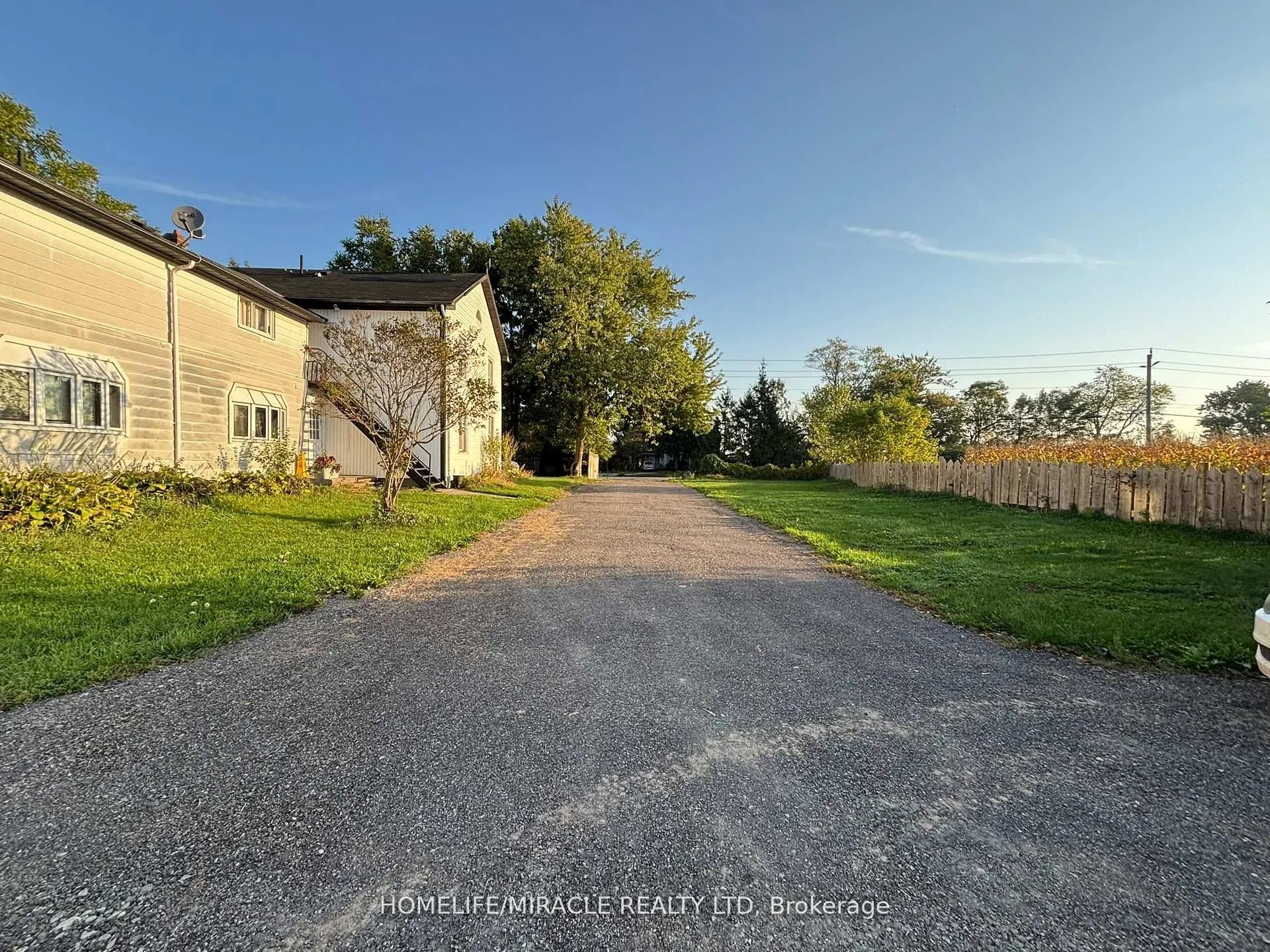 1381 Hwy 8