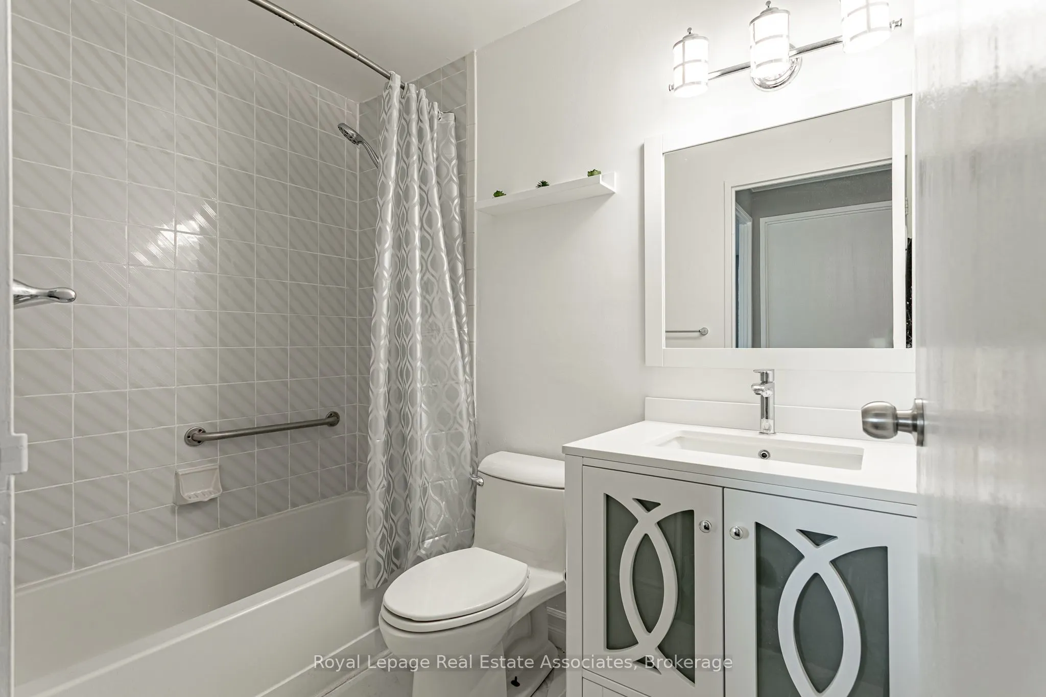 45 POND MILLS Road, #903
