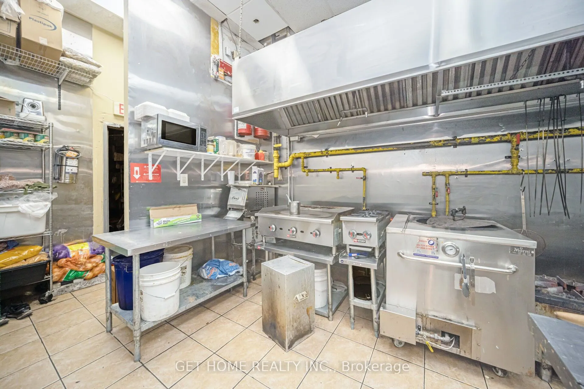700 Queenston Road