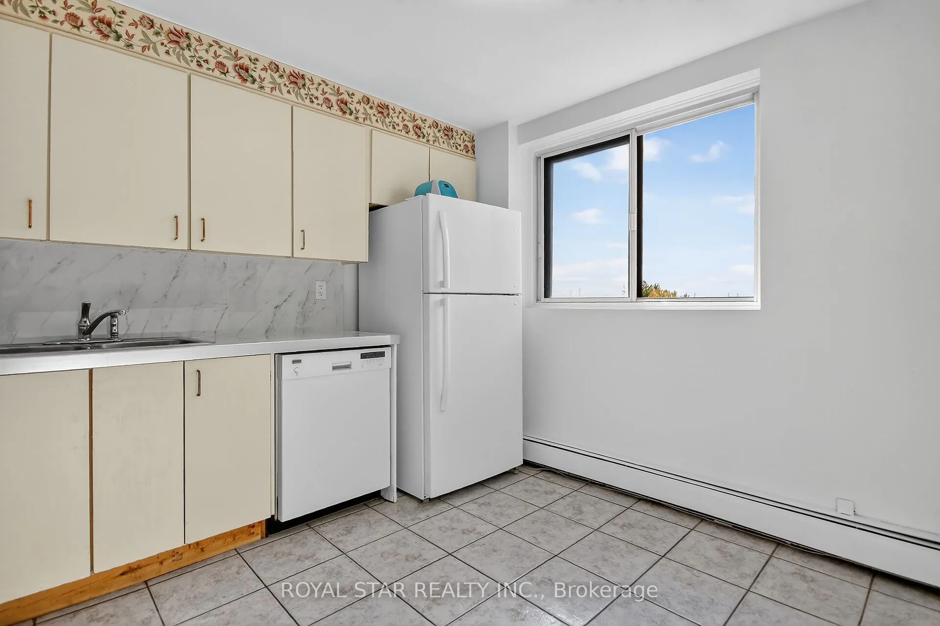 2650 Southvale Crescent, #414