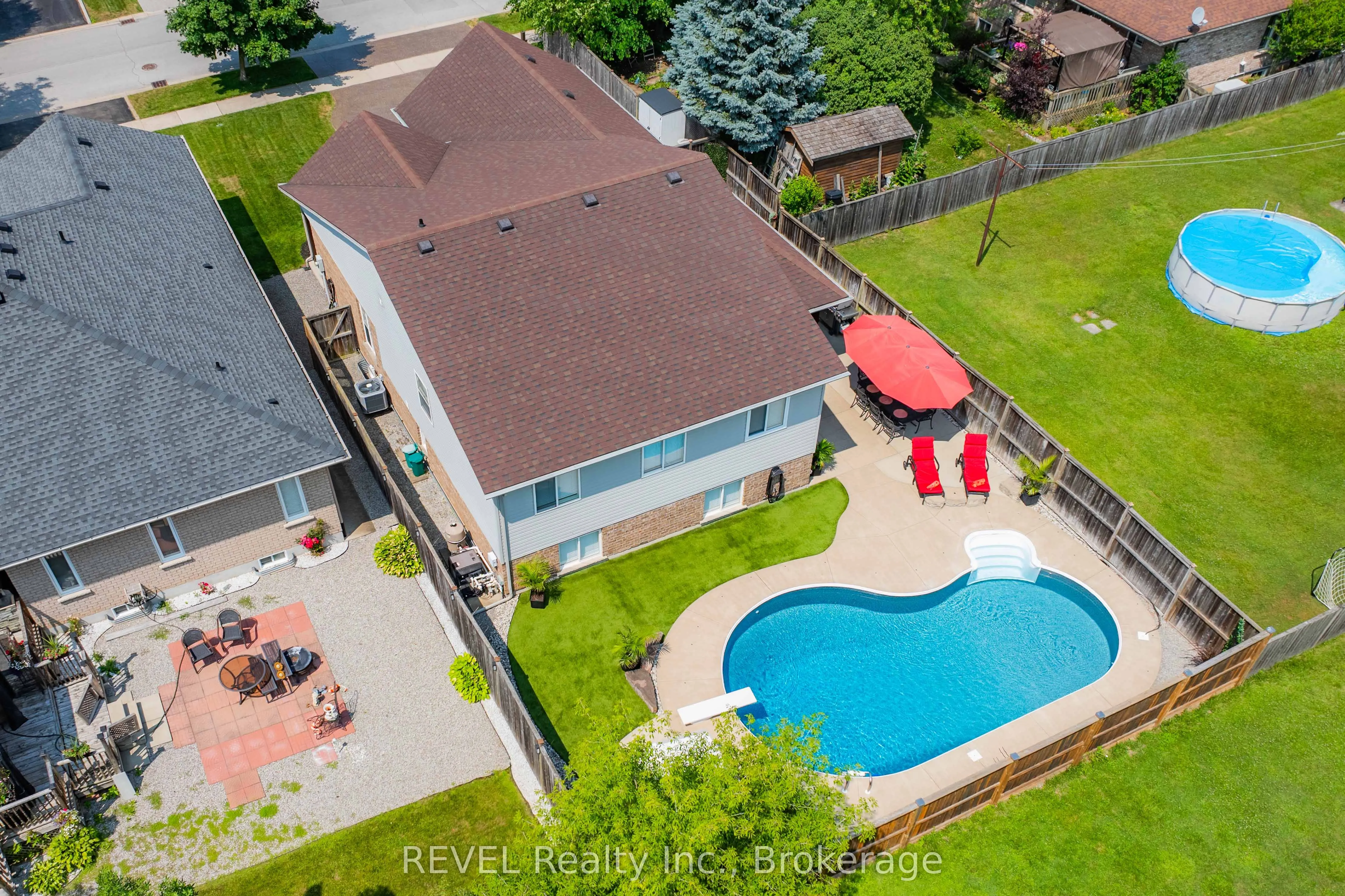 35 Hunter Drive
