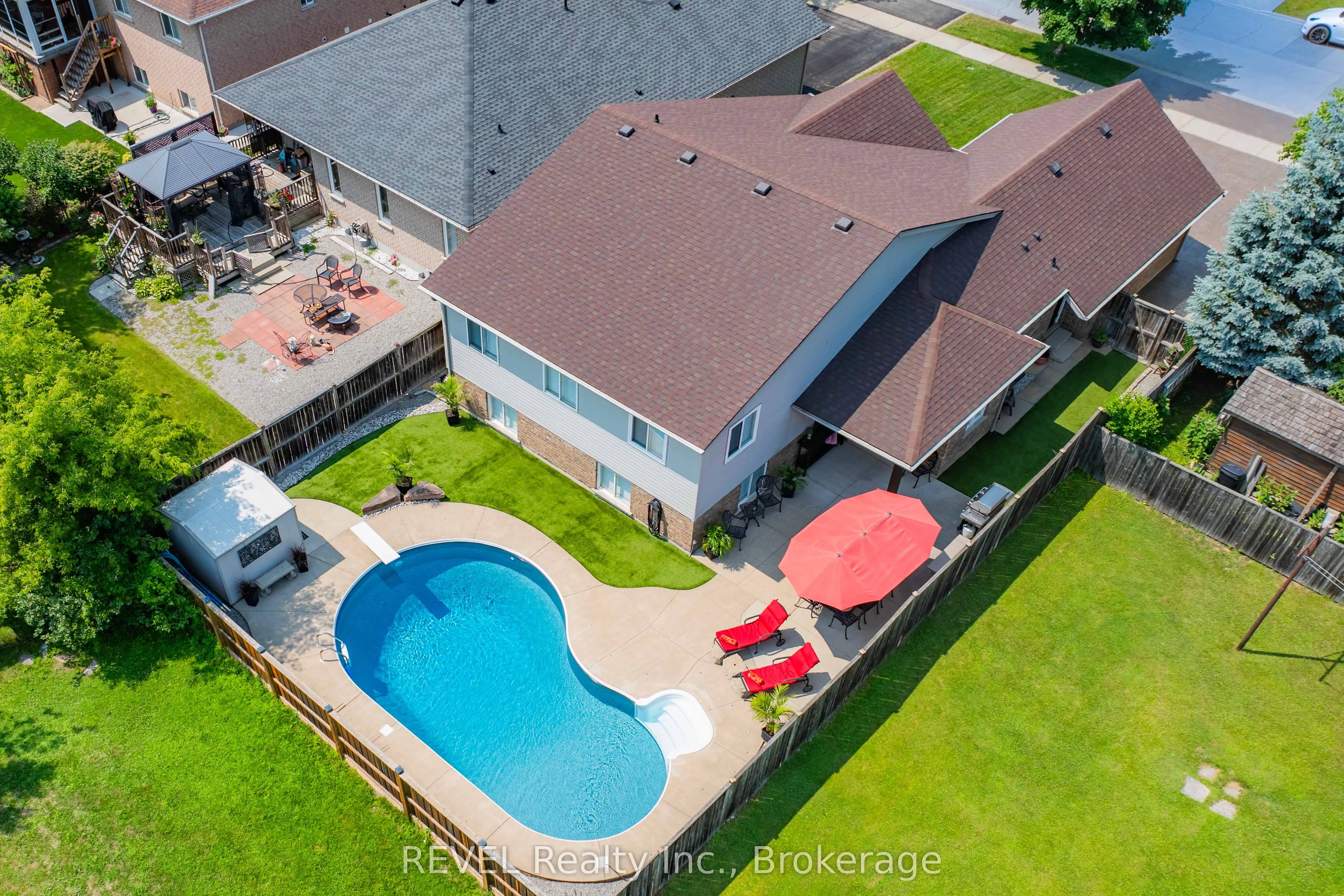 35 Hunter Drive