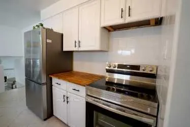 147 Muriel Crescent