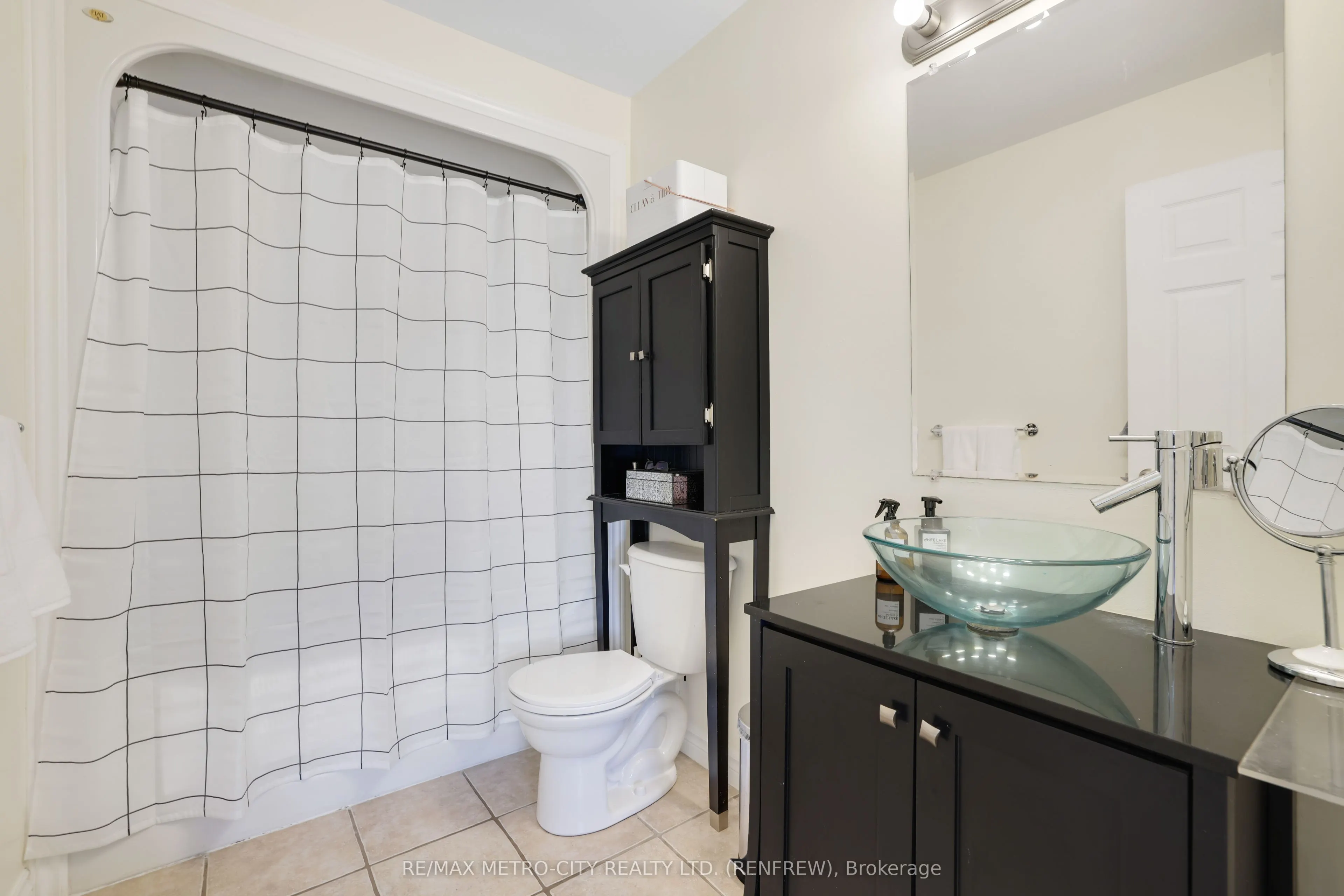 2431 EADY Road