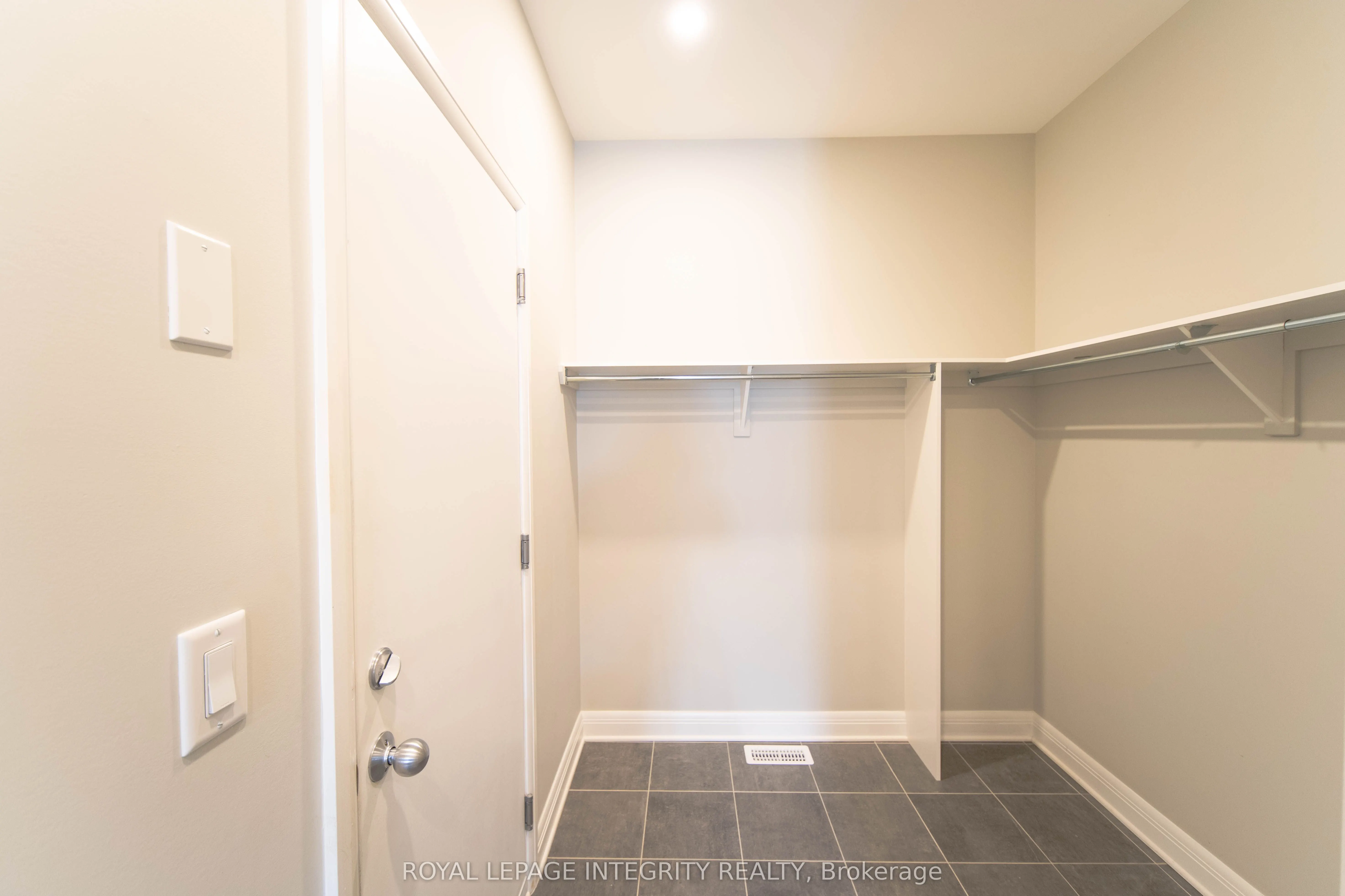 28 Greensand Place