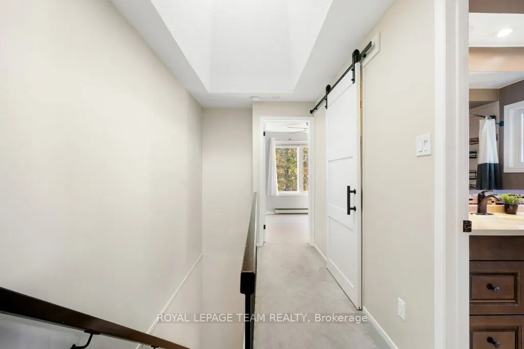 6754 Jeanne D'Arc Boulevard N, #B