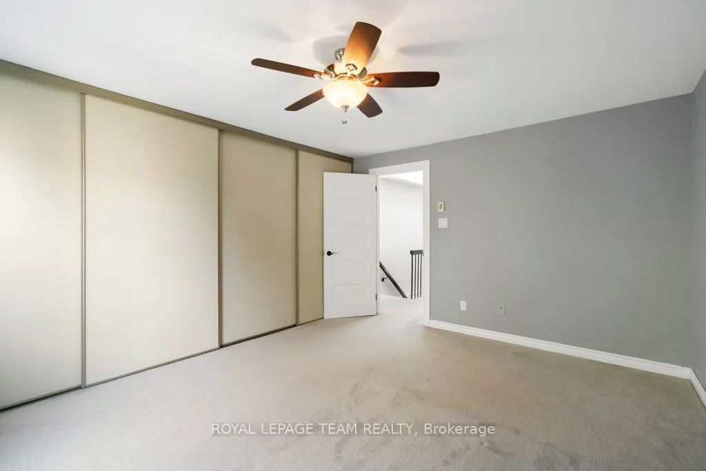 6754 Jeanne D'Arc Boulevard N, #B