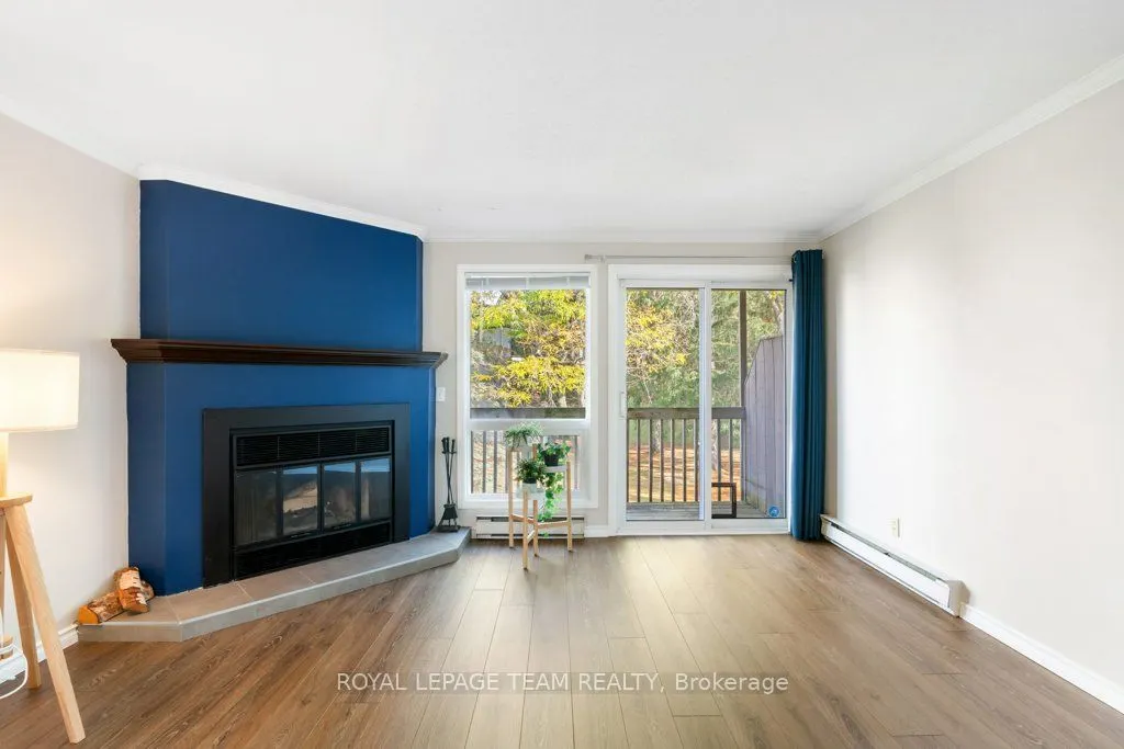 6754 Jeanne D'Arc Boulevard N, #B