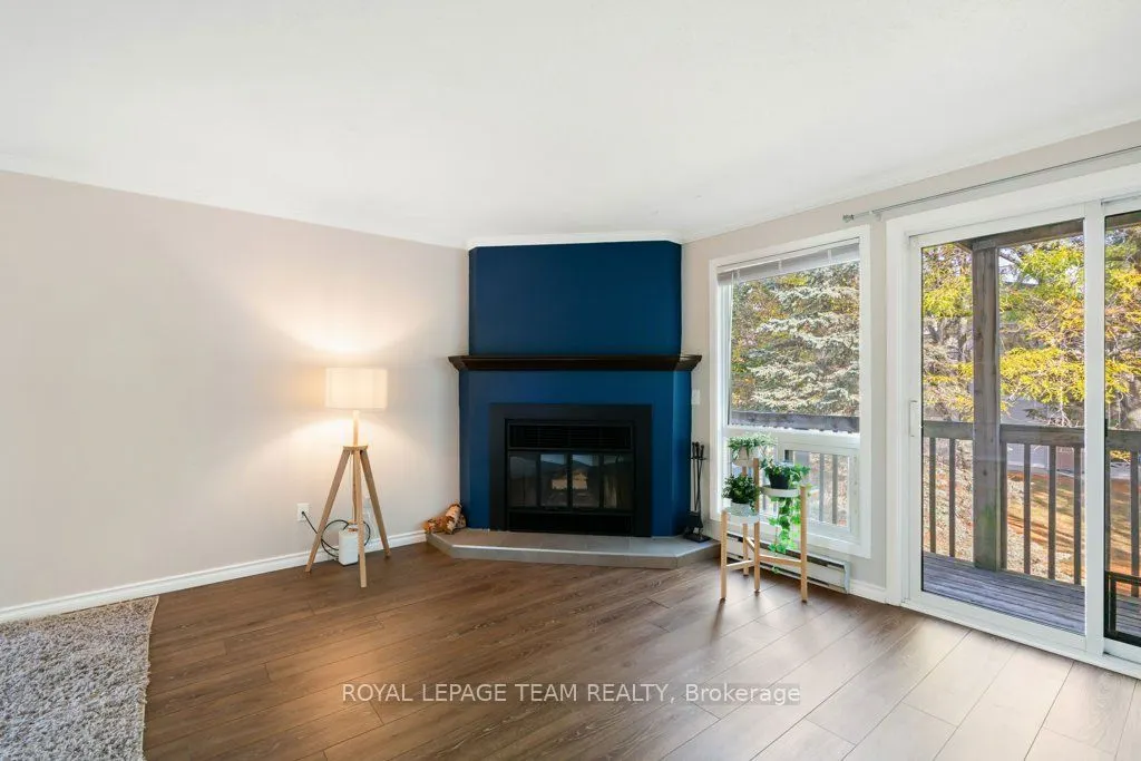 6754 Jeanne D'Arc Boulevard N, #B