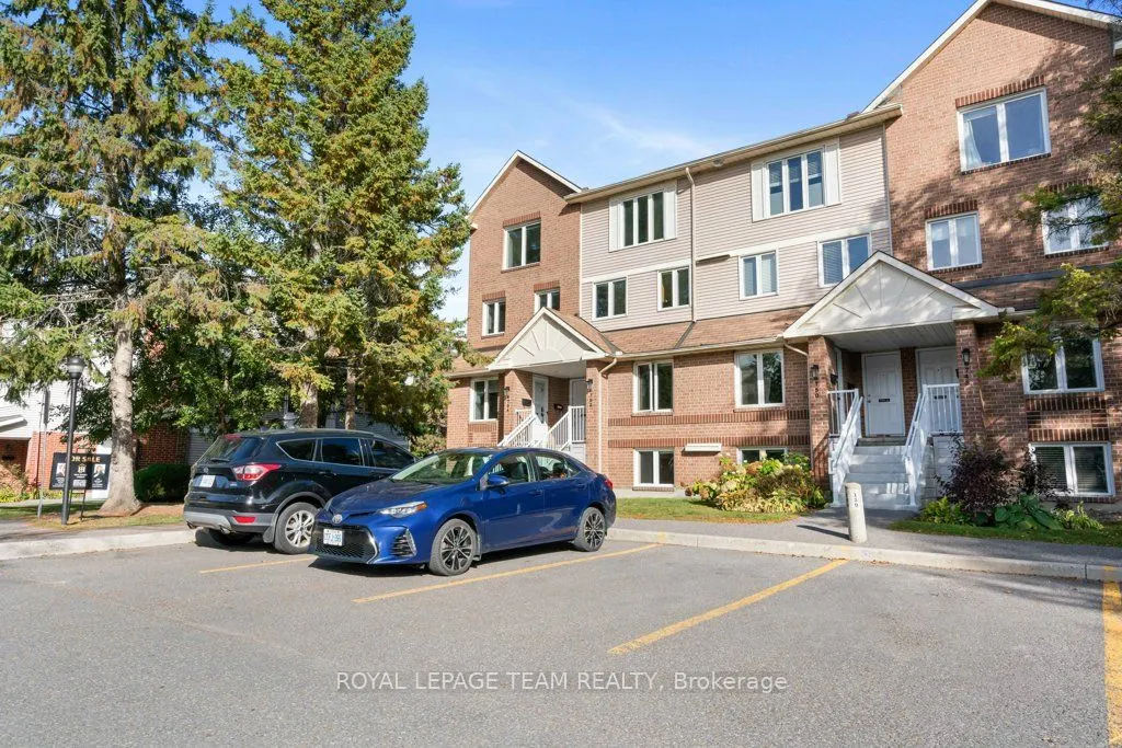 6754 Jeanne D'Arc Boulevard N, #B