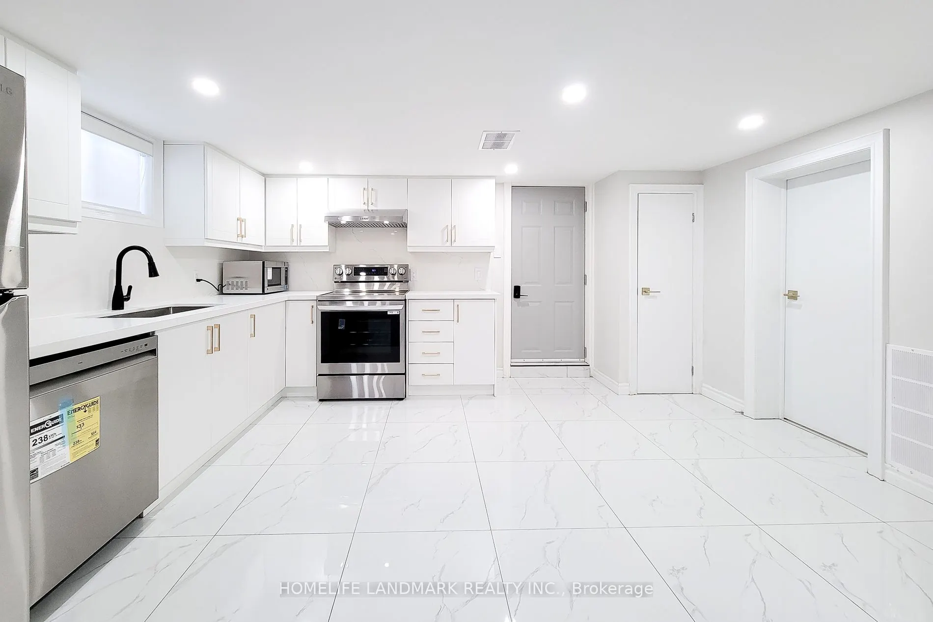 75 Bayview Drive