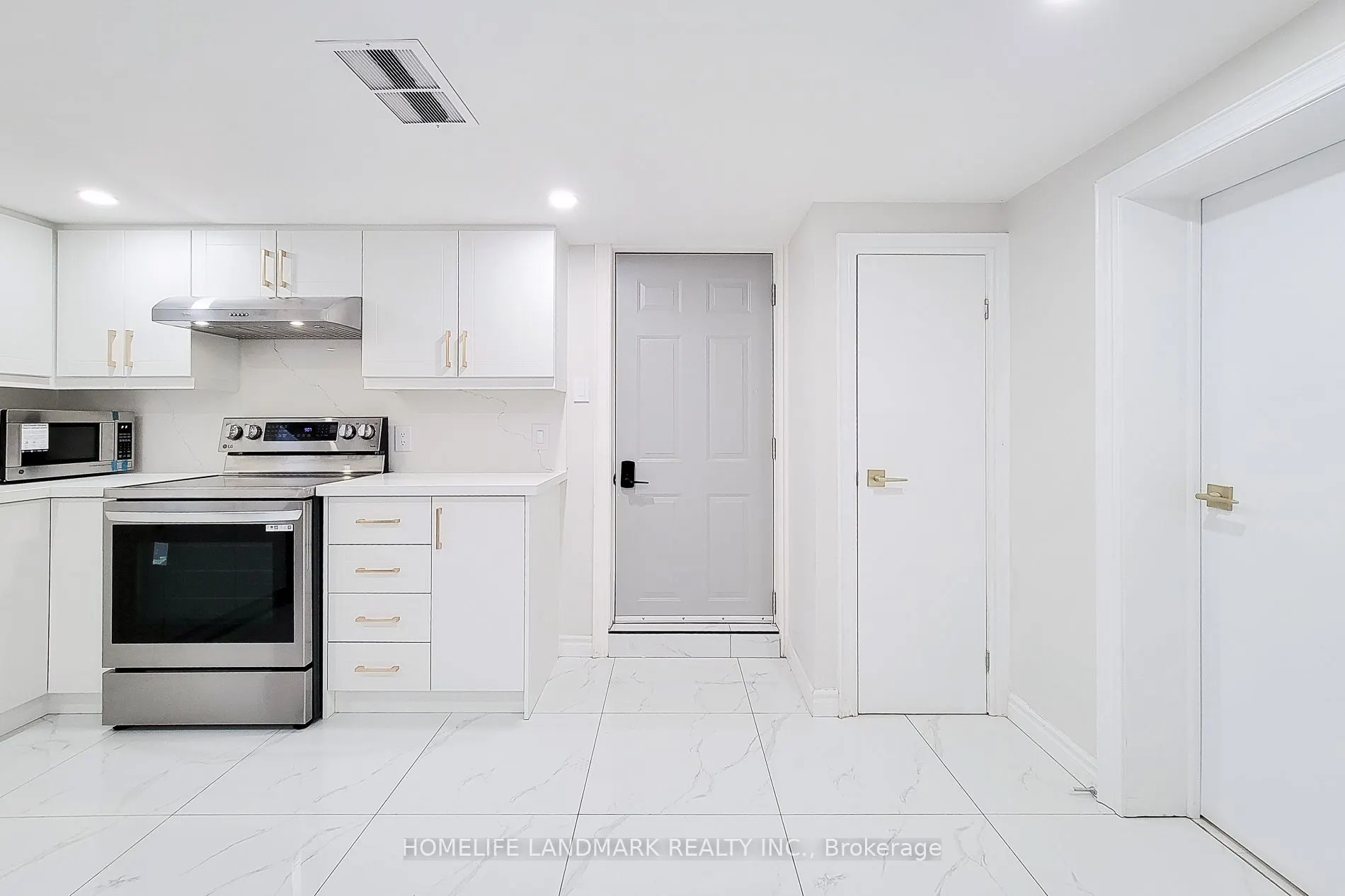 75 Bayview Drive