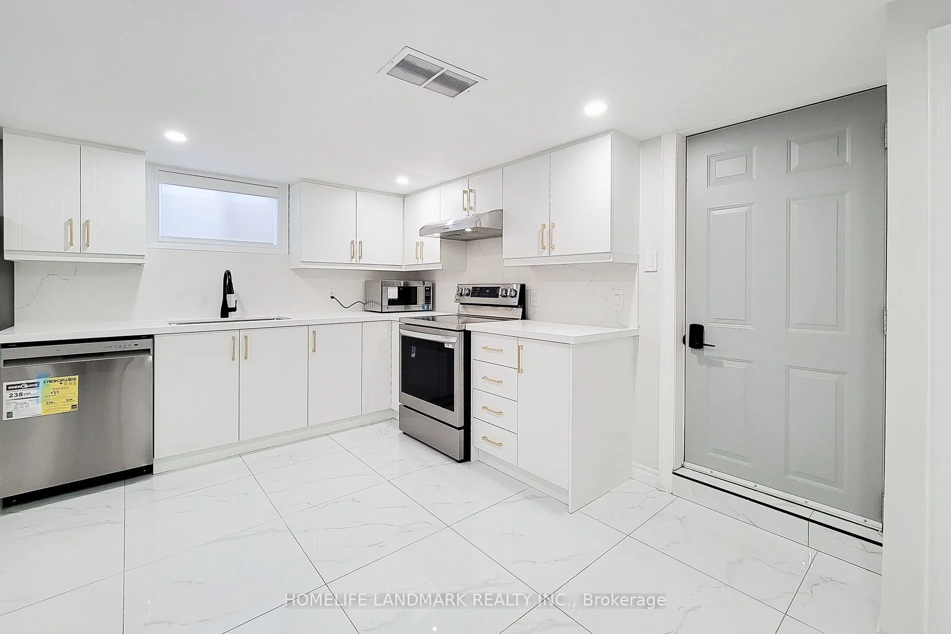 75 Bayview Drive