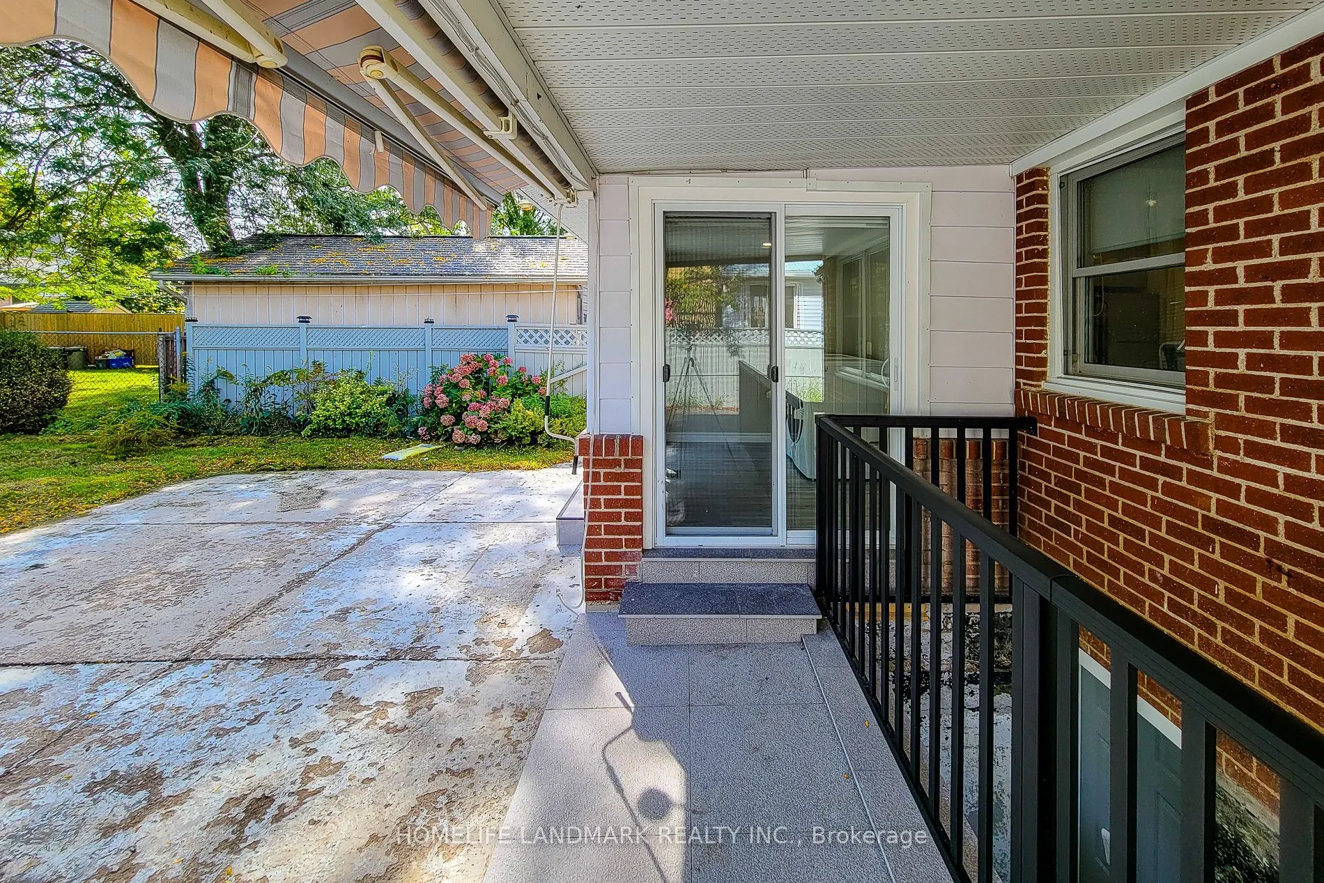 75 Bayview Drive, #Upper
