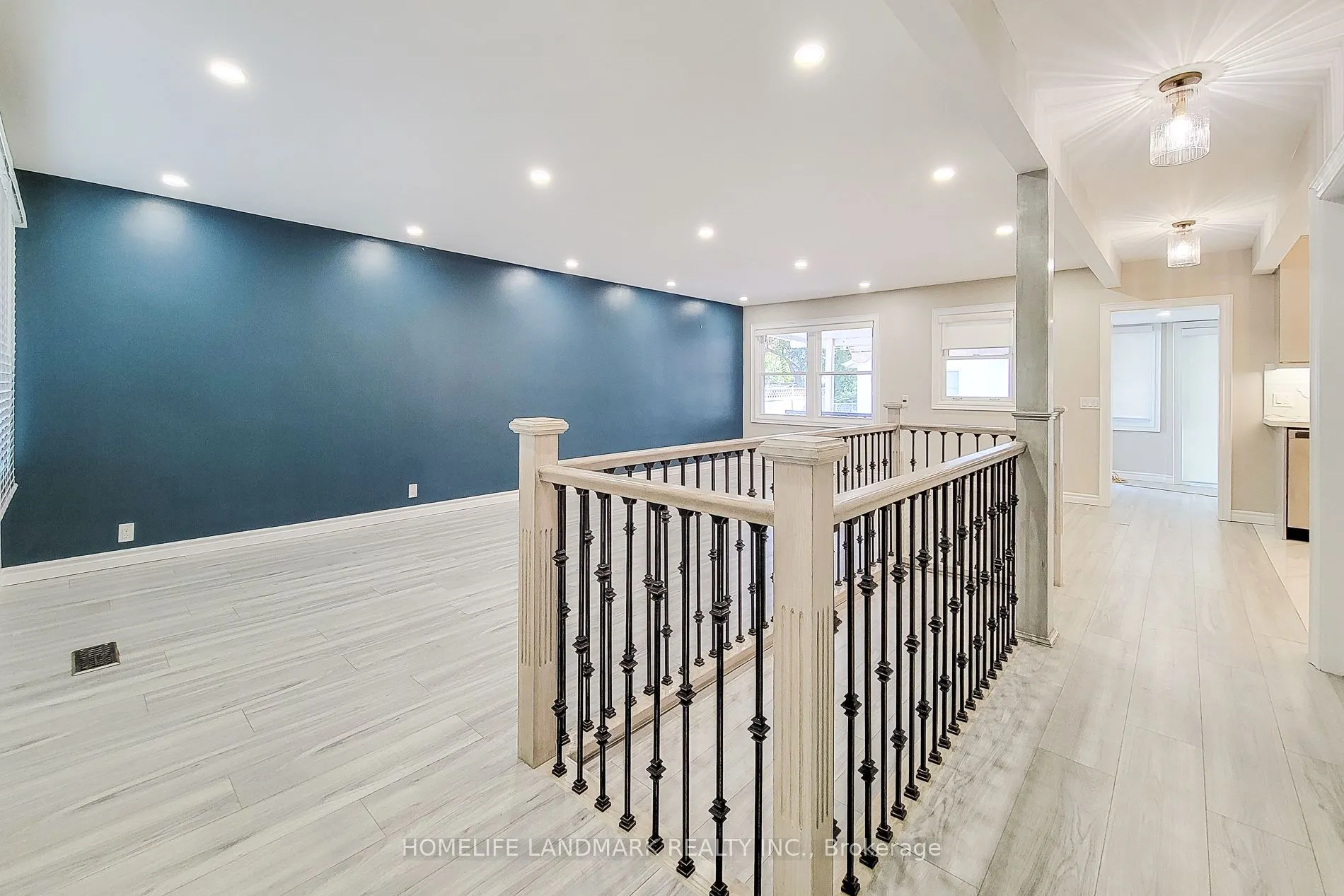 75 Bayview Drive, #Upper