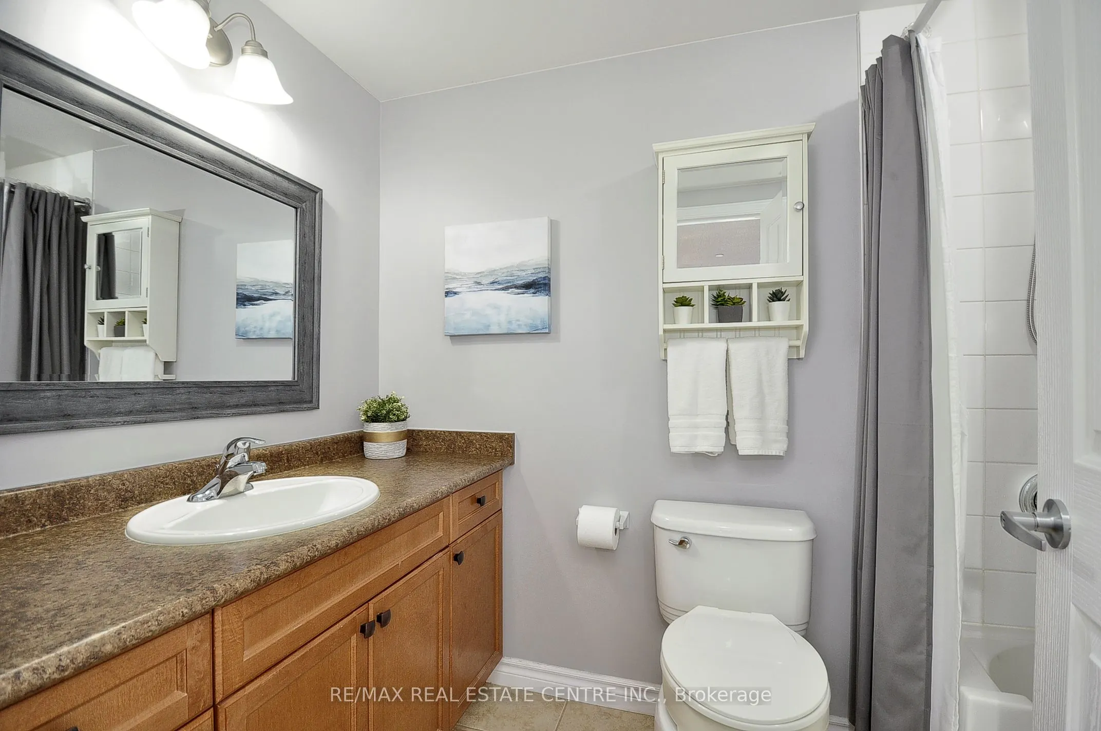 302 Harris Street, #8