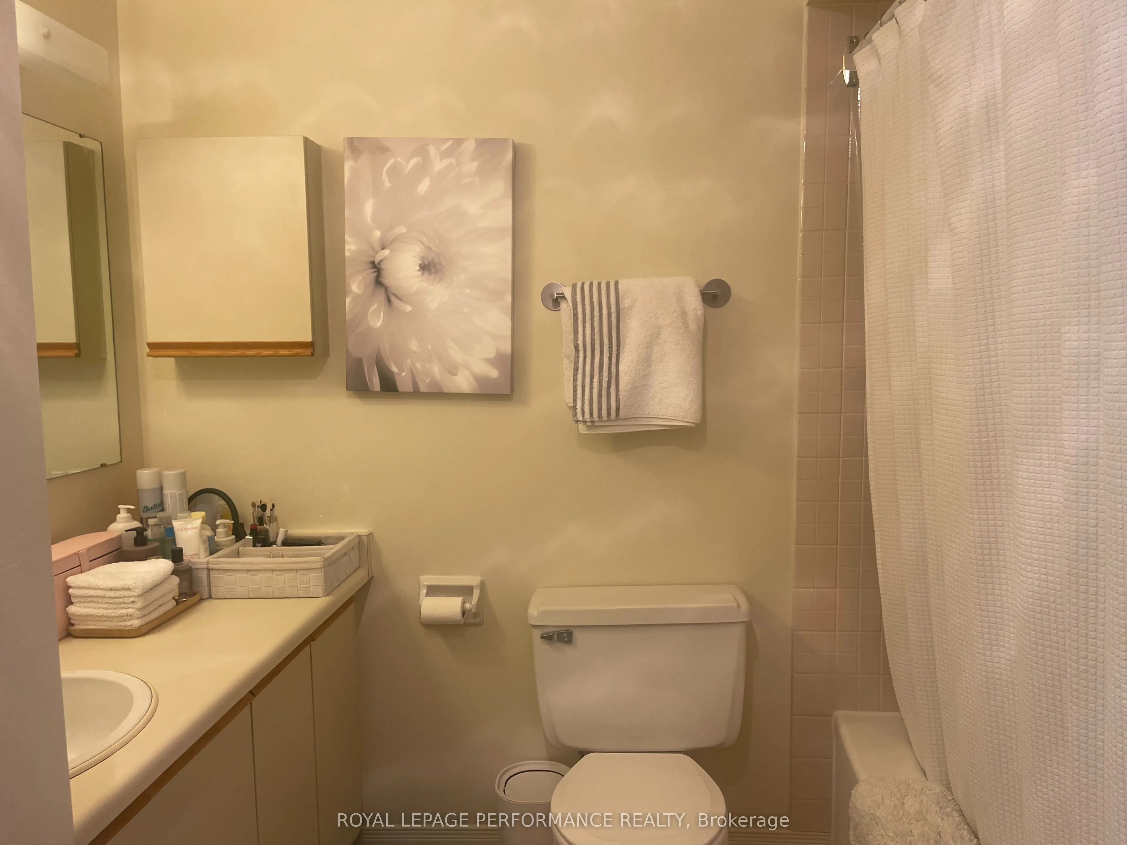 199 Kent Street N, #1105