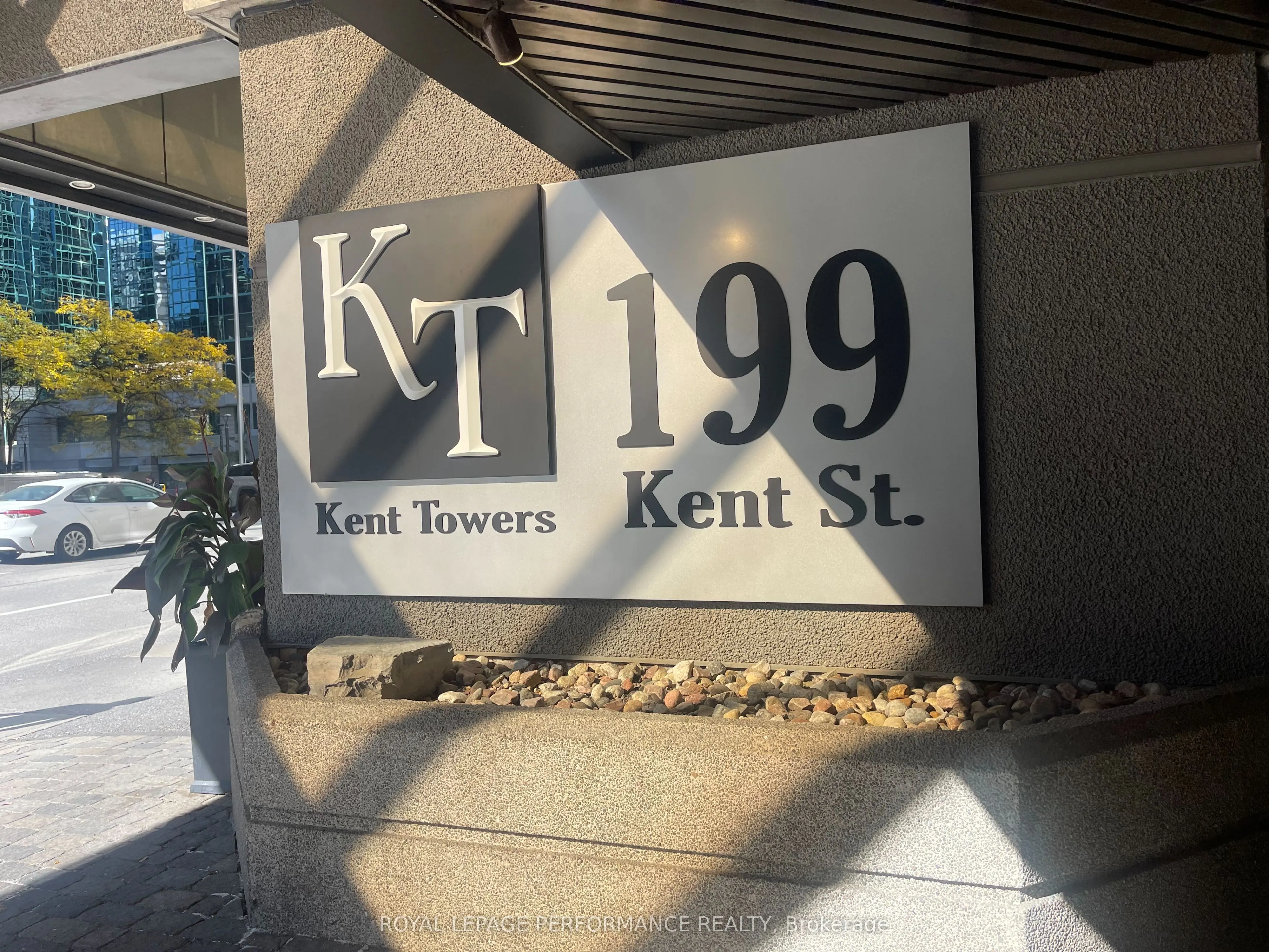 199 Kent Street N, #1105
