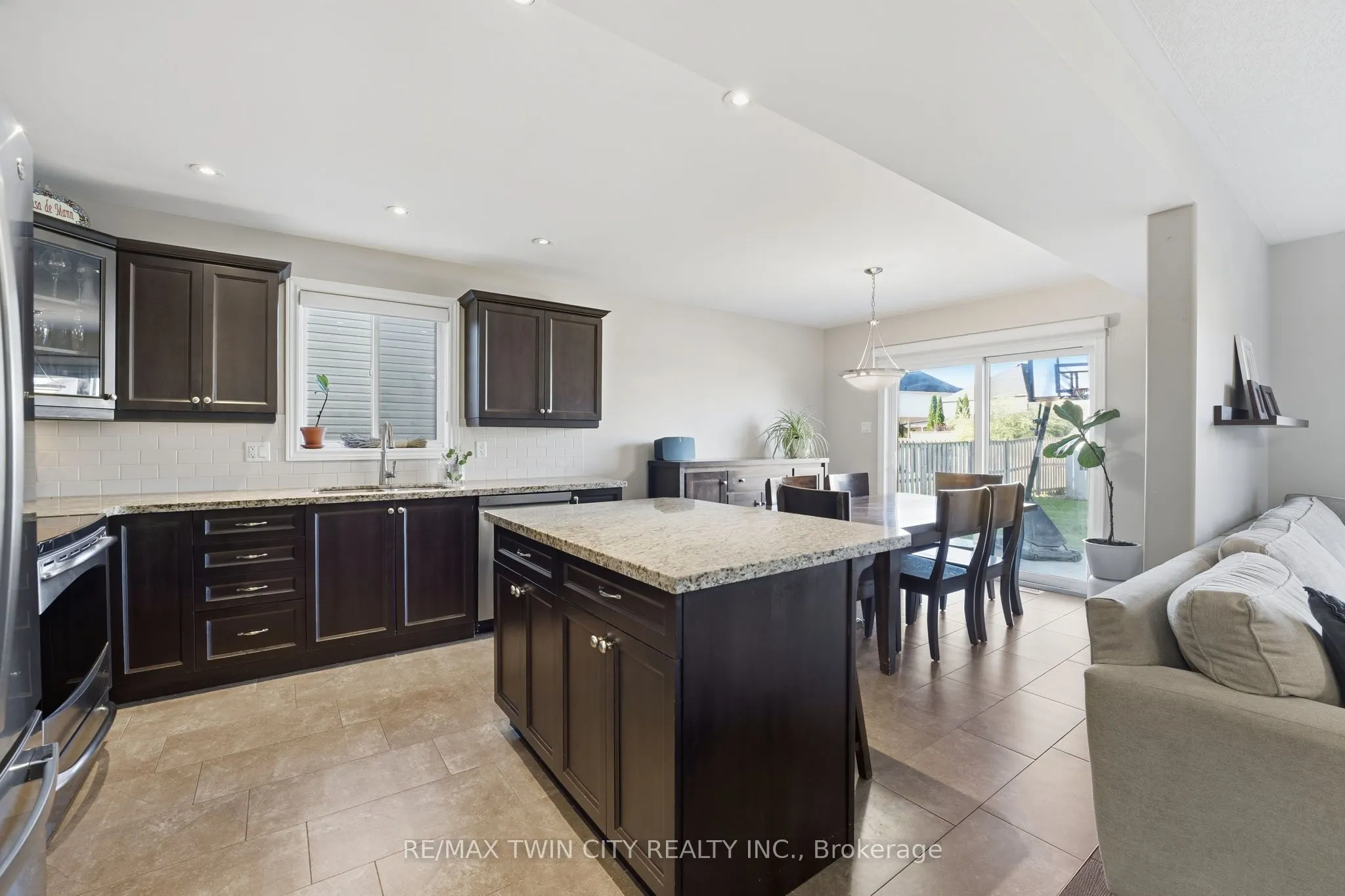 15 Yarington Drive