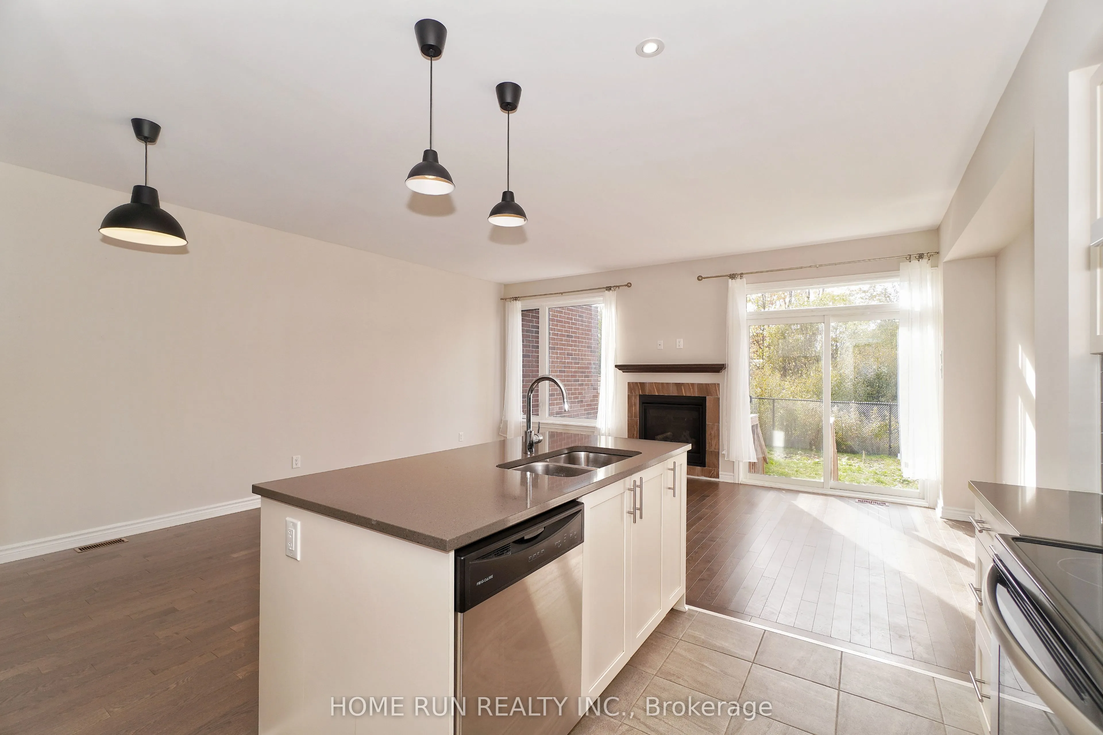172 Larimar Circle