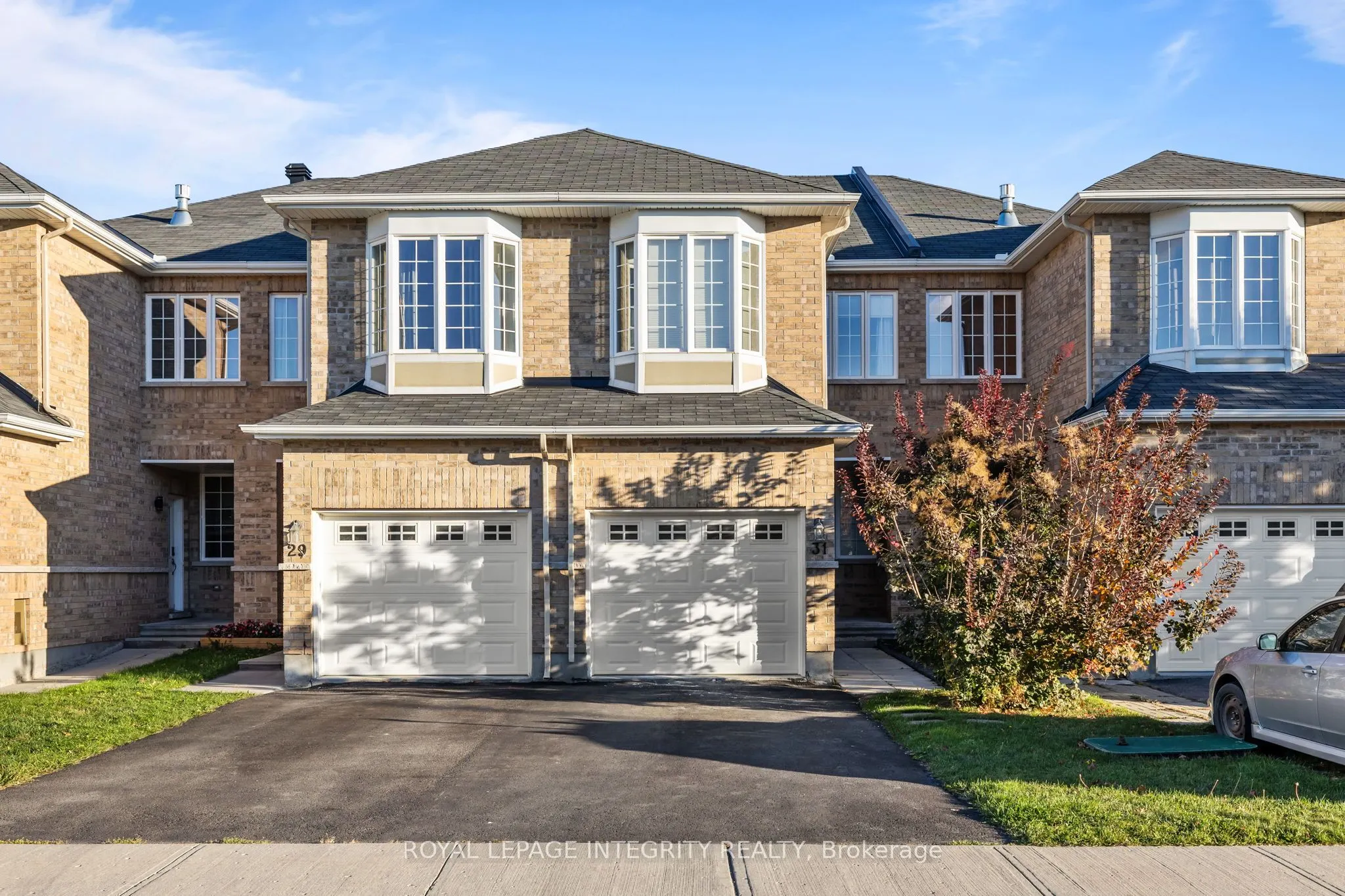 31 Desmond Trudeau Street