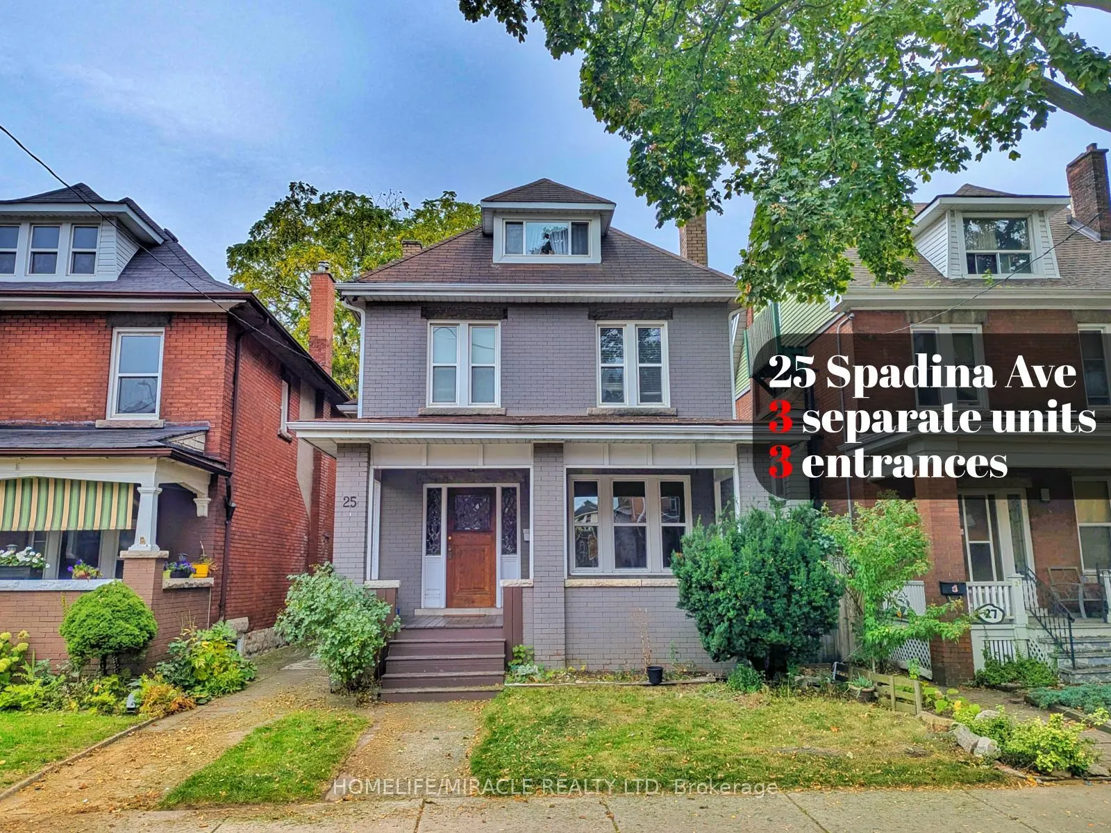 25 Spadina Avenue