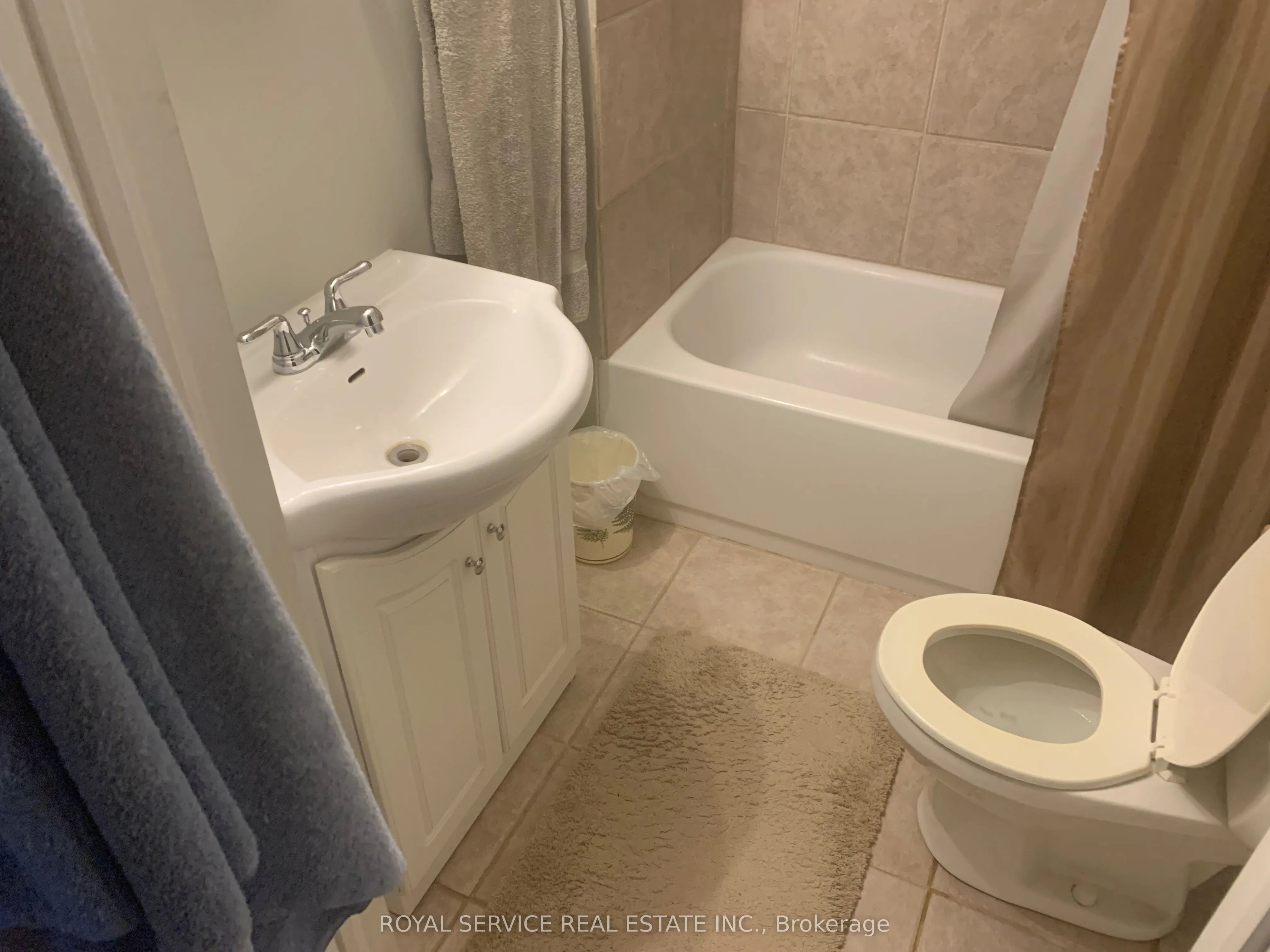 50 Streamside Drive
