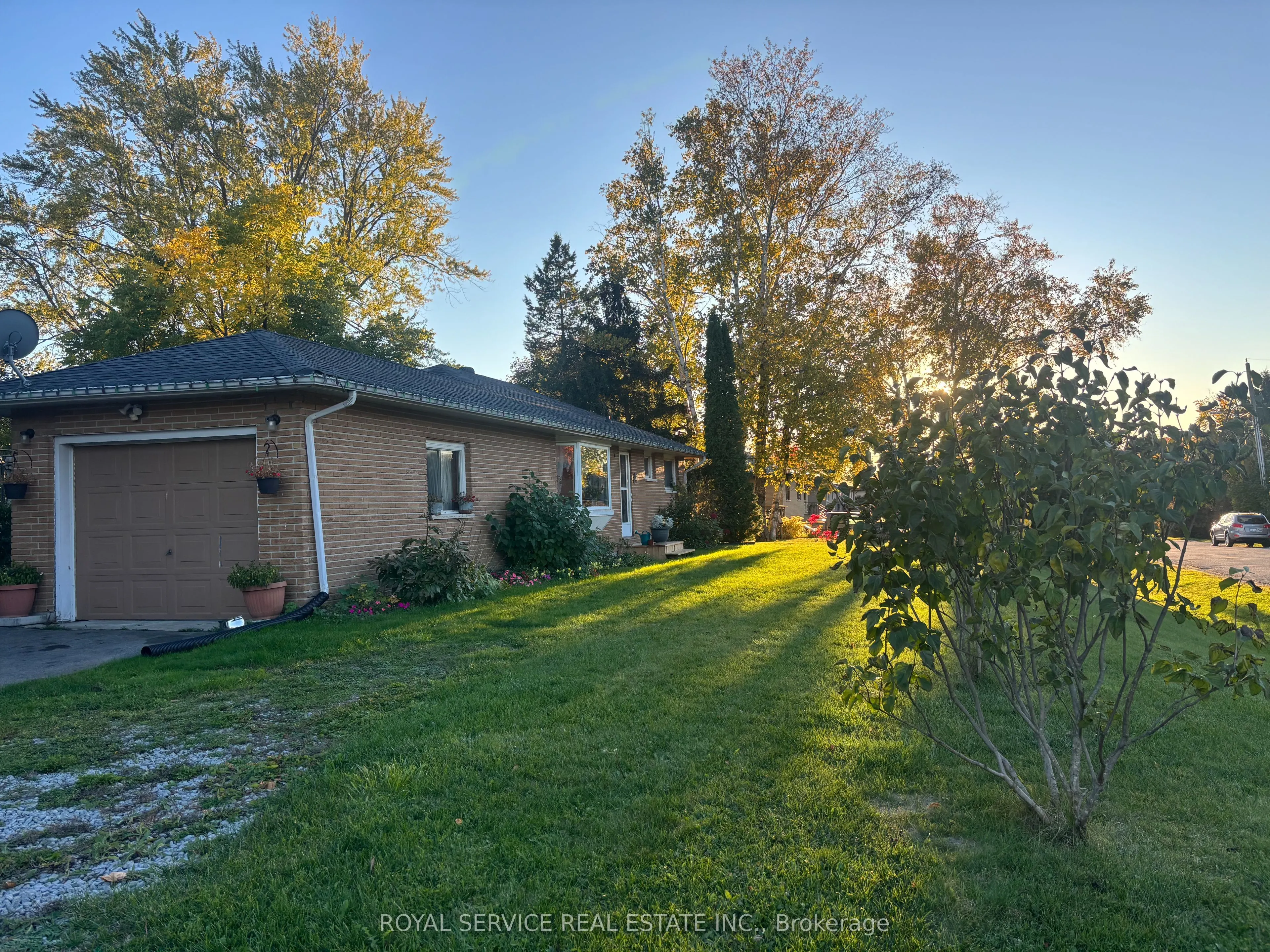 50 Streamside Drive
